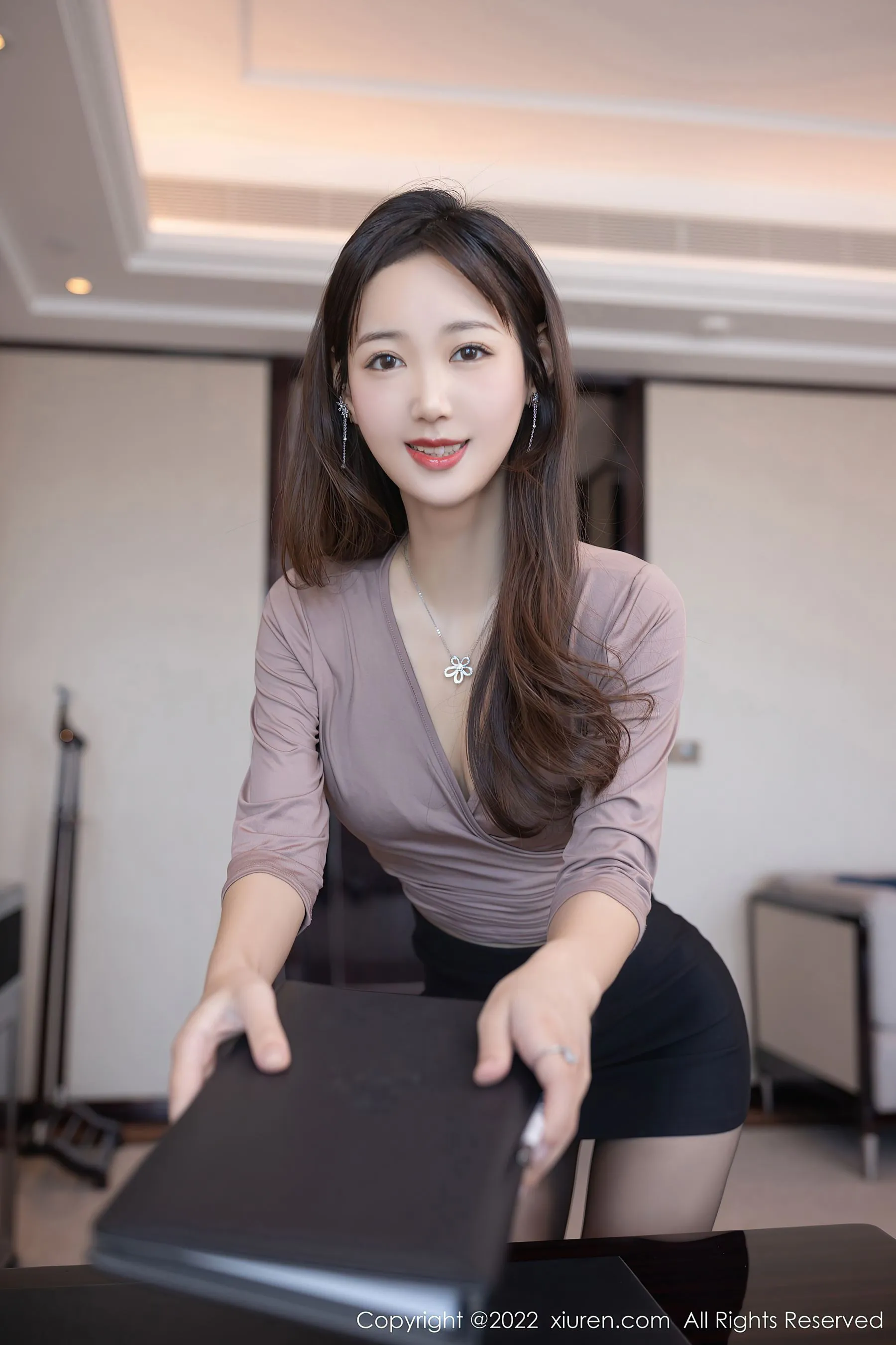 雪景限定校花優雅寫真集 – 攝影棚神秘瞬間捕捉珍藏 - 72