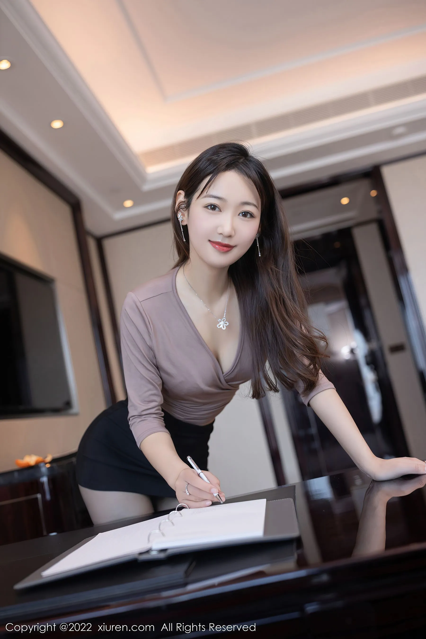 雪景限定校花優雅寫真集 – 攝影棚神秘瞬間捕捉珍藏 - 76