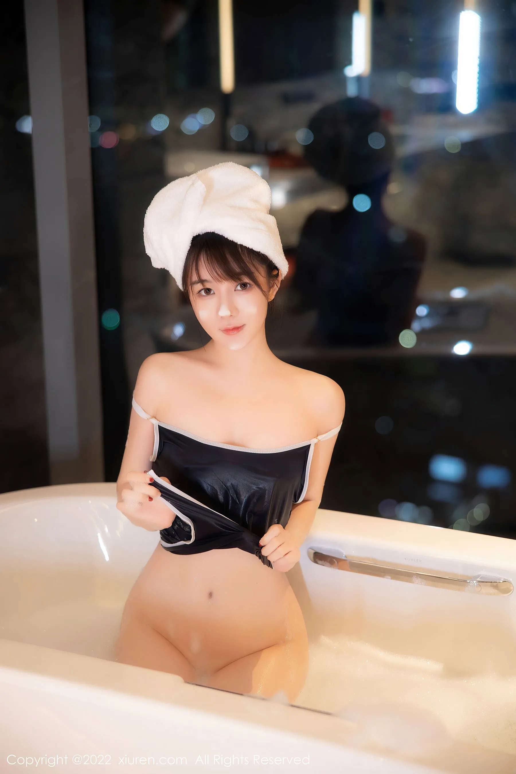 性感車模私藏美照 – 高雄山景全日獨家呈現限量 - 4