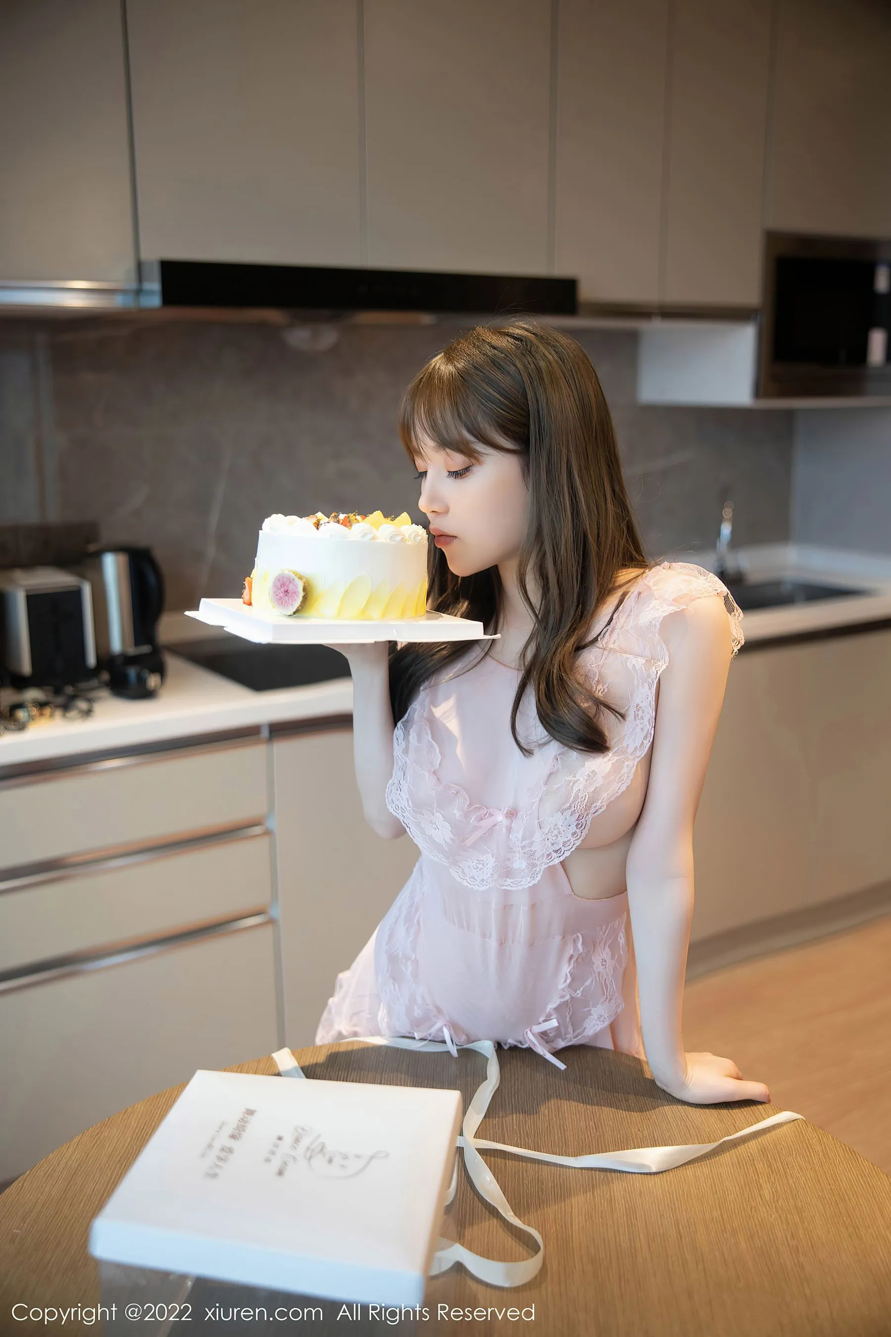 主播優雅海邊寫真 – 夏日自信風格展現珍藏 - 79