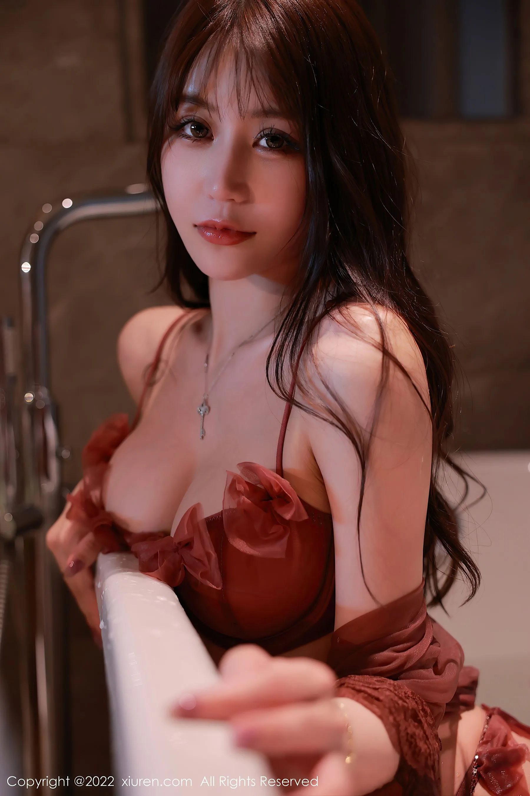 護士優雅攝影棚寫真 – 夏季活力風格展現典藏 - 10
