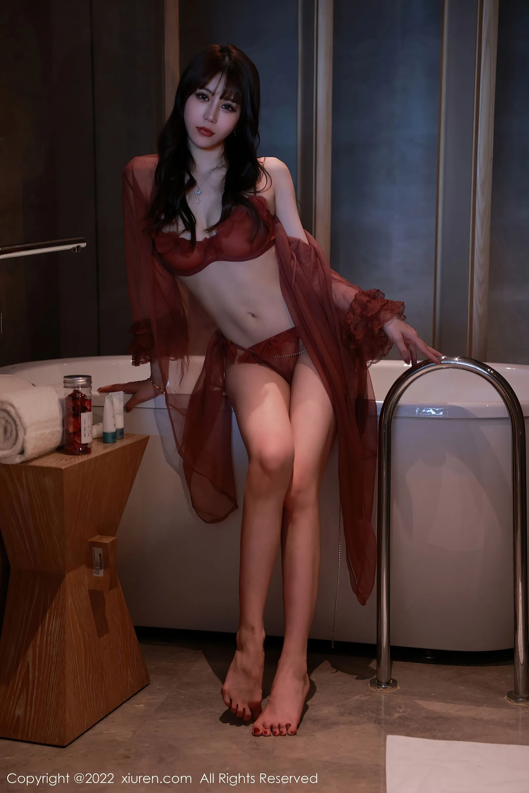 護士優雅攝影棚寫真 – 夏季活力風格展現典藏 - 35