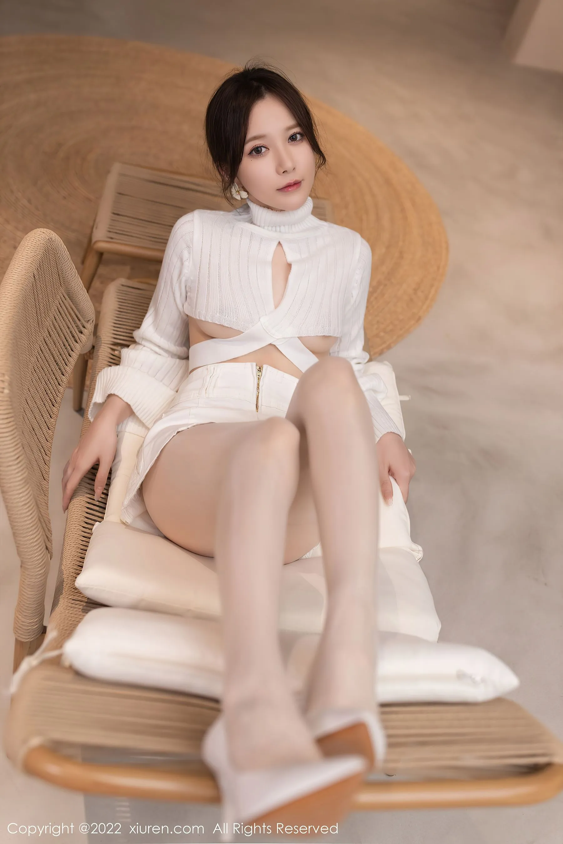 凌晨台中校花寫真精選 – 高貴室內靜謐完美融合典藏 - 36