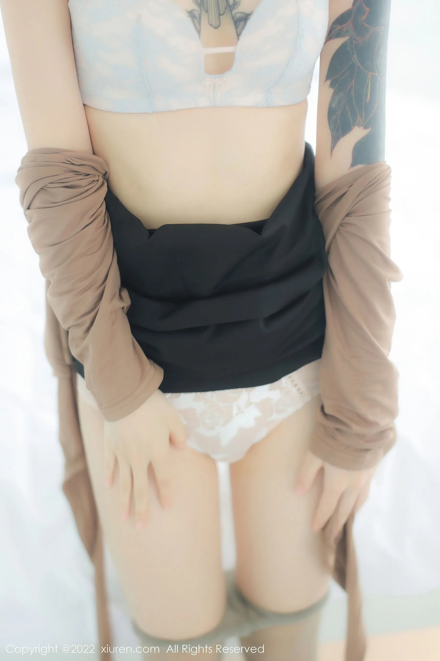 模特火辣室內寫真 – 夏日活力風格展現精選 - 19