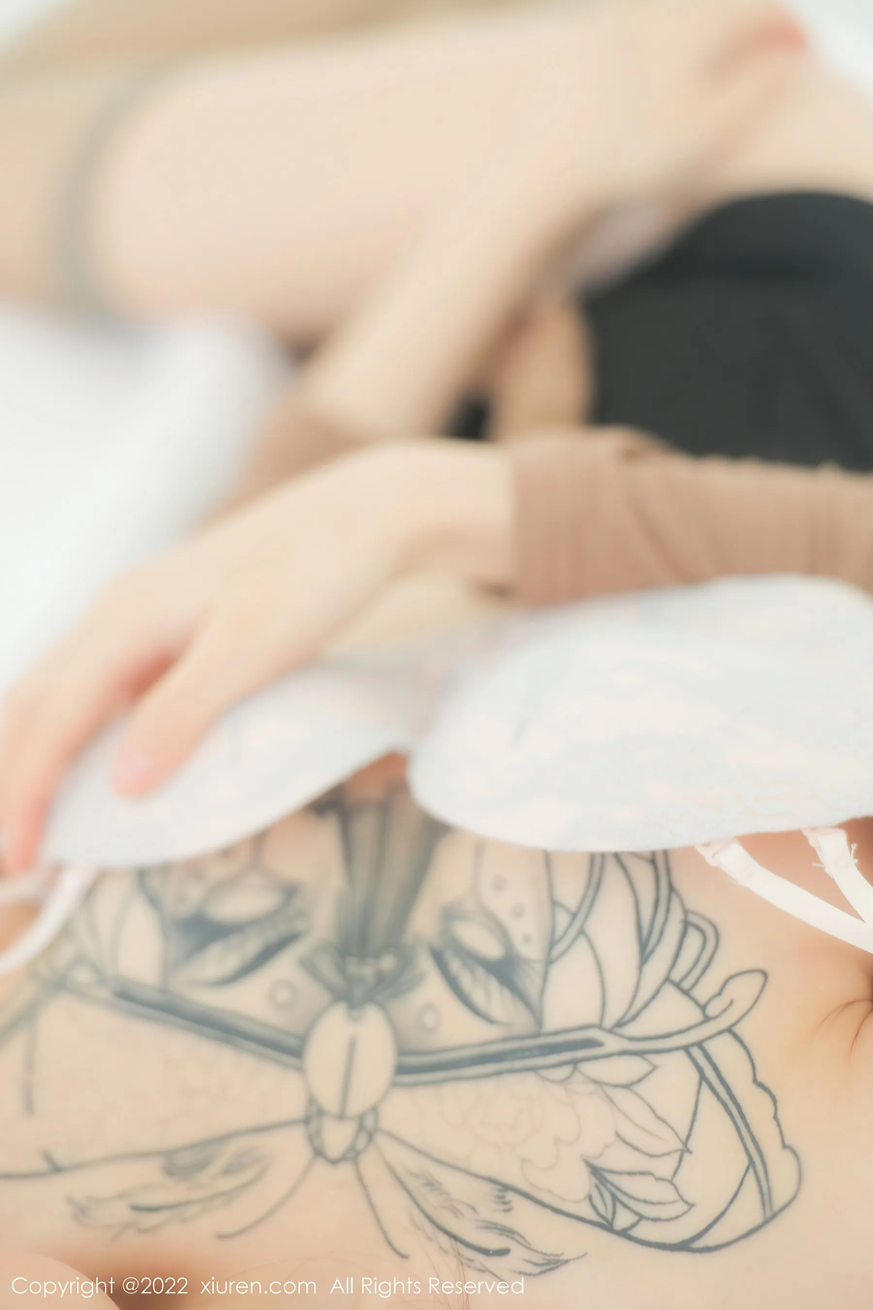 模特火辣室內寫真 – 夏日活力風格展現精選 - 28