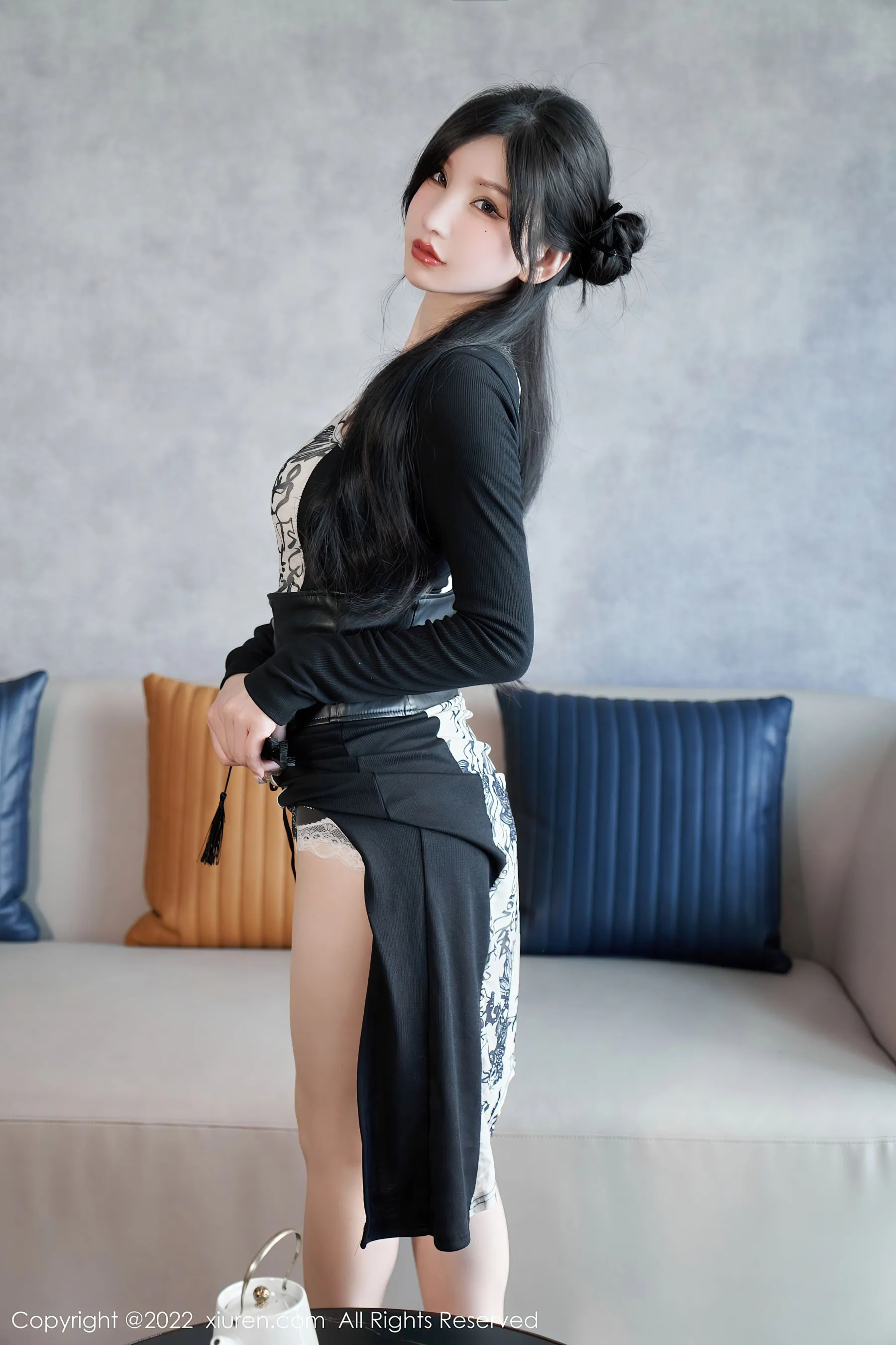 夜晚苗慄網紅寫真精選 – 高貴山景靜謐完美融合限量 - 22