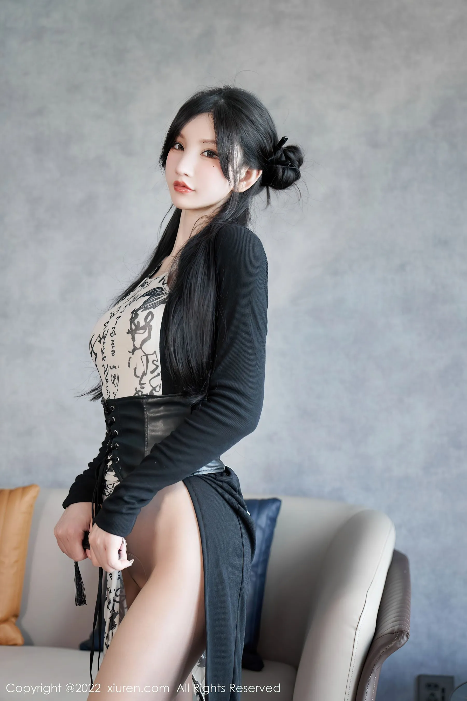 夜晚苗慄網紅寫真精選 – 高貴山景靜謐完美融合限量 - 42
