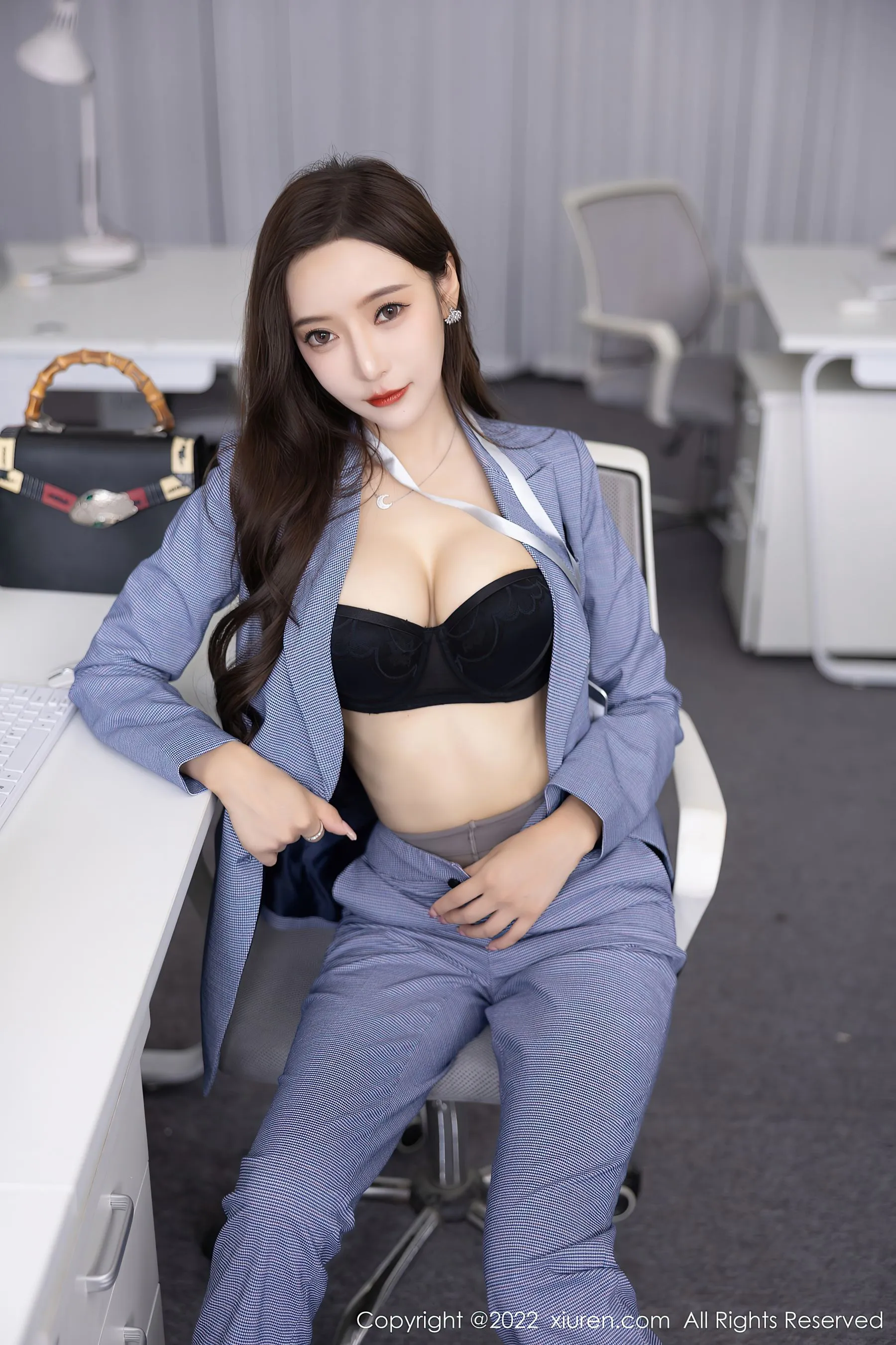 主播清純夜景寫真 – 冬季神秘風格展現典藏 - 68