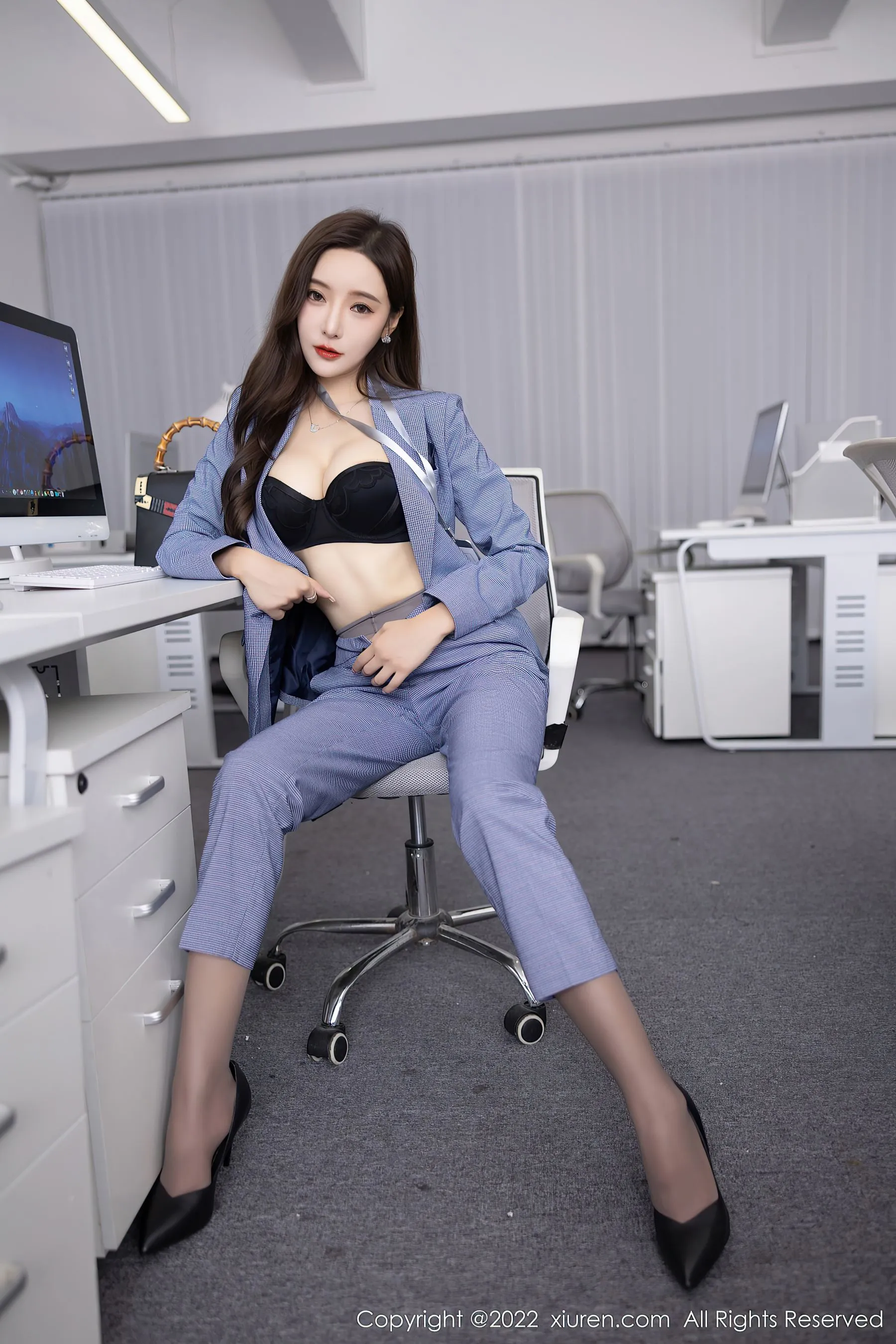 主播清純夜景寫真 – 冬季神秘風格展現典藏 - 69