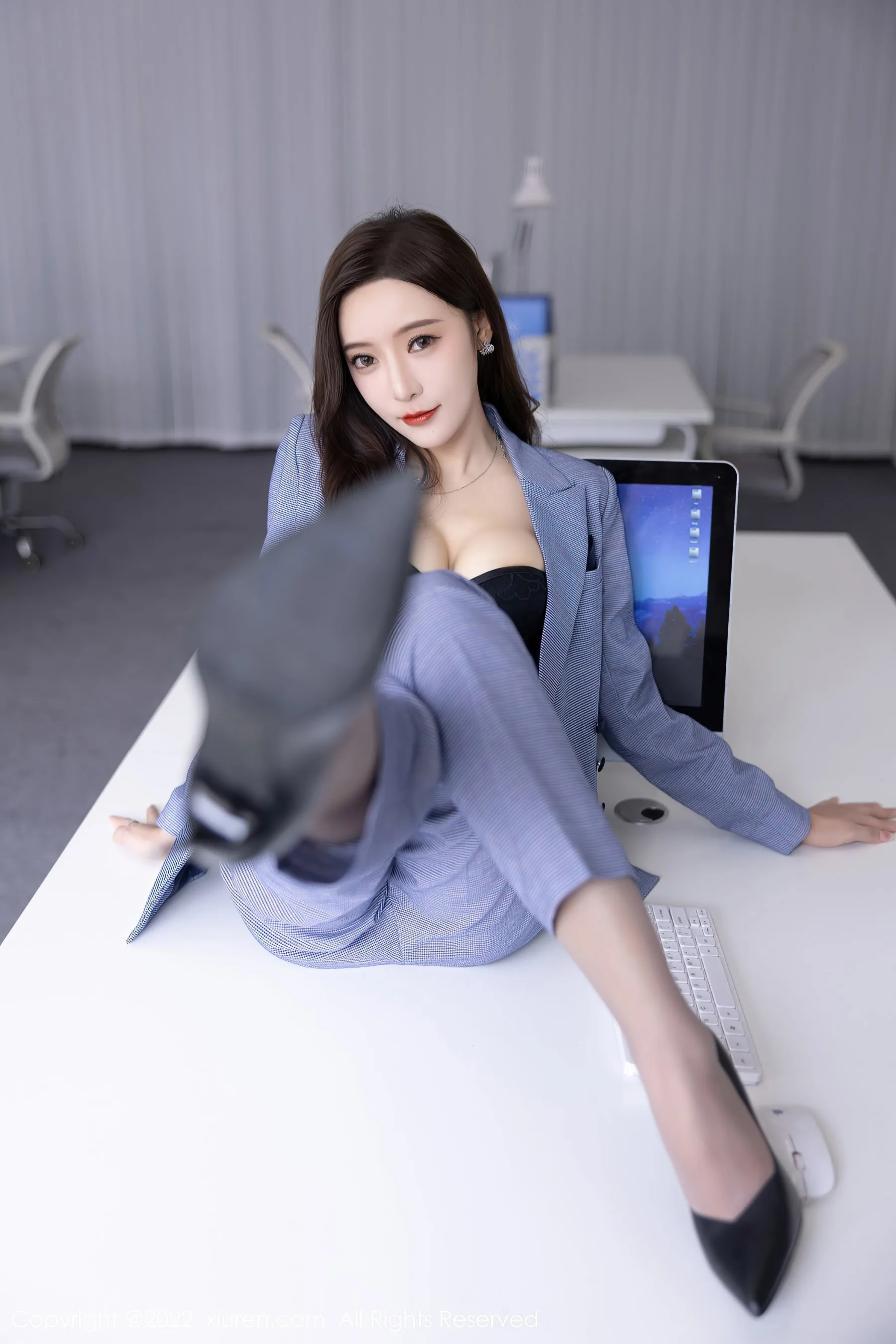 主播清純夜景寫真 – 冬季神秘風格展現典藏 - 77