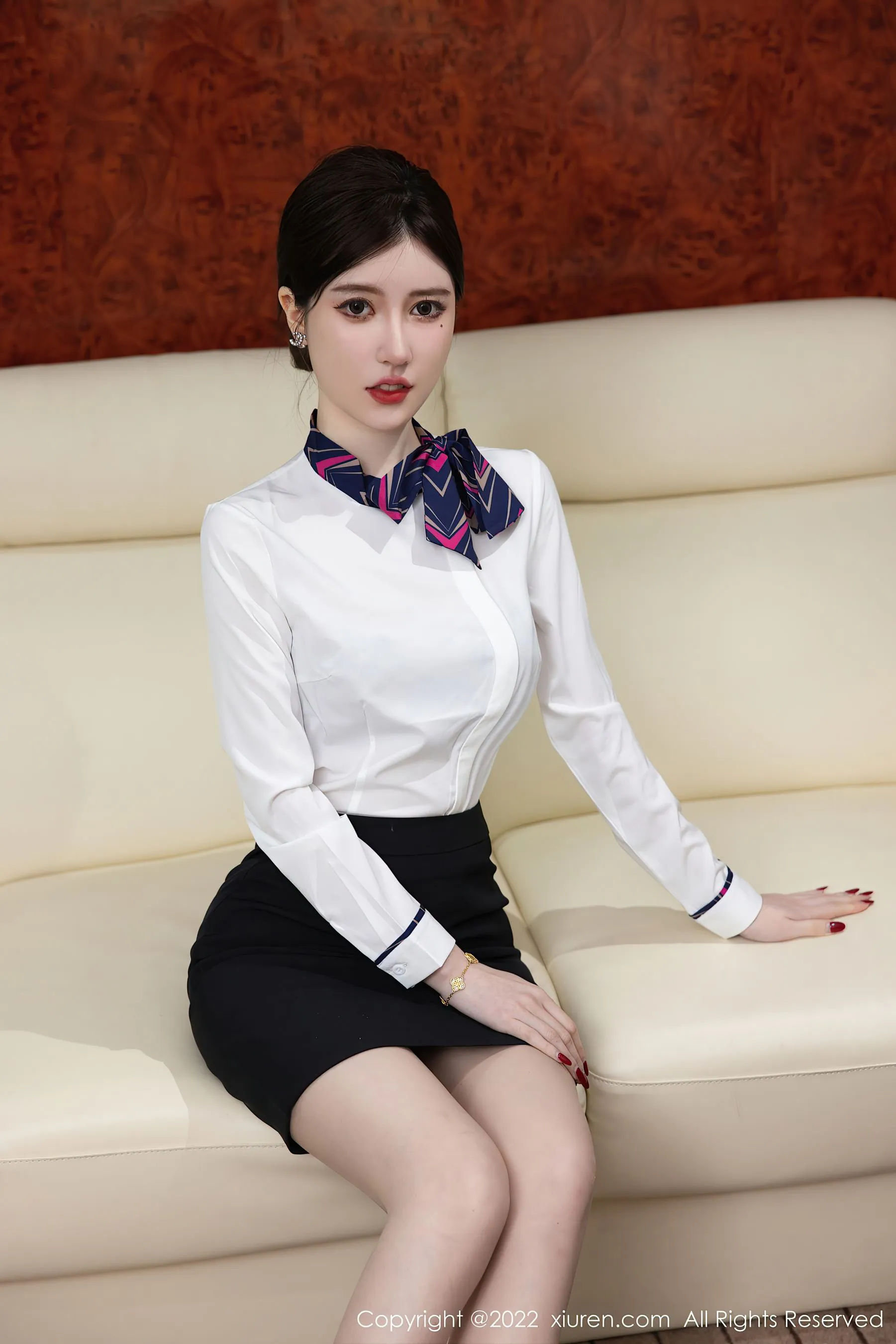 夜晚苗慄空姐寫真精選 – 高貴攝影棚自信完美融合典藏 - 56