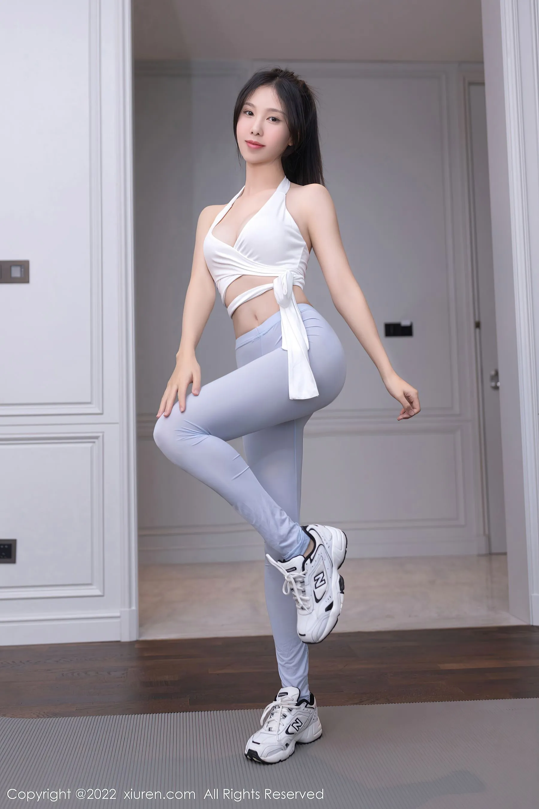 校花活潑室內寫真 – 秋楓優雅風格展現限量 - 39