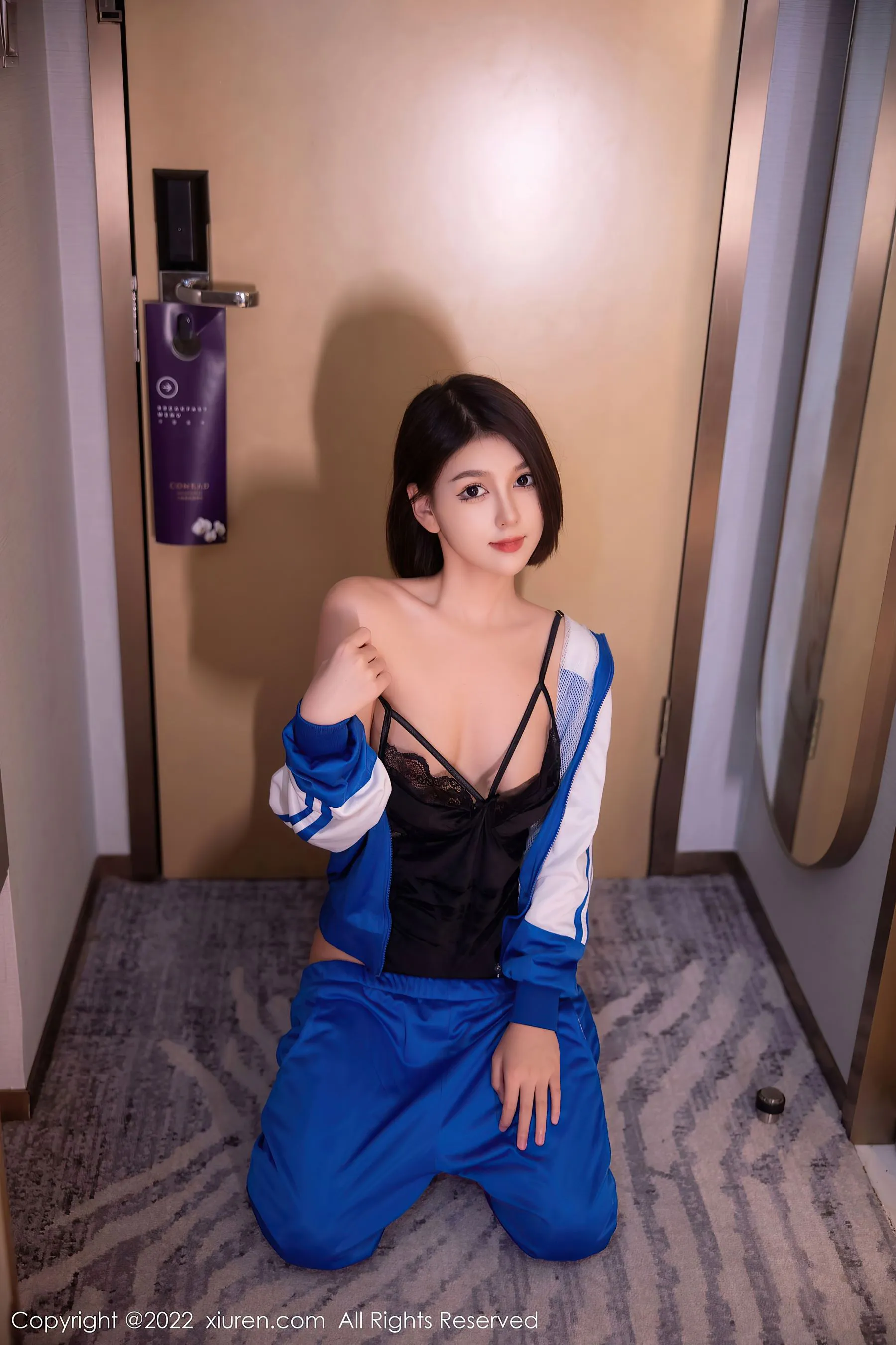 嫩模高貴室內寫真 – 晴日溫柔風格展現獨家 - 12