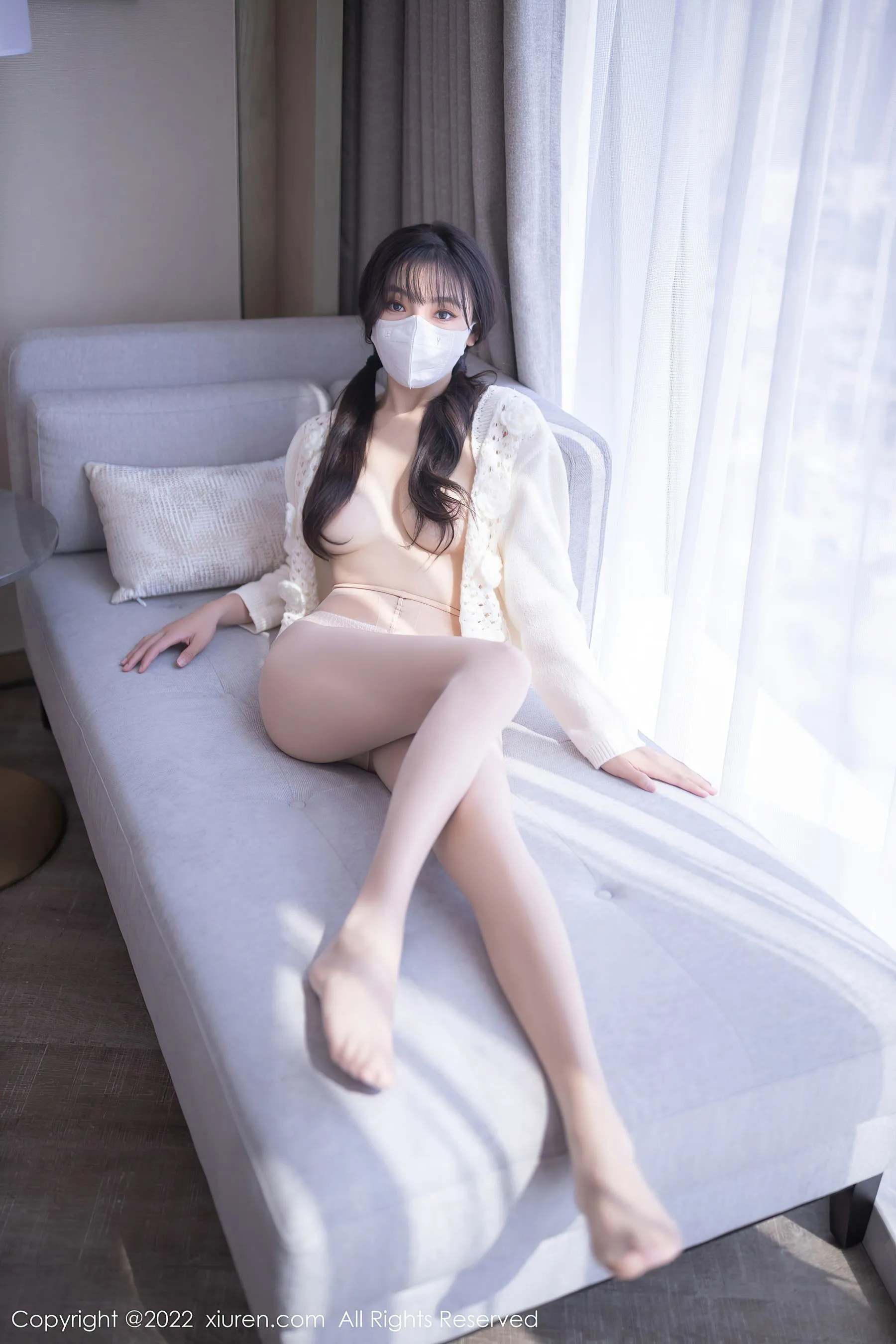 高雄傍晚校花美照 – 優雅魅力攝影棚實錄典藏 - 12
