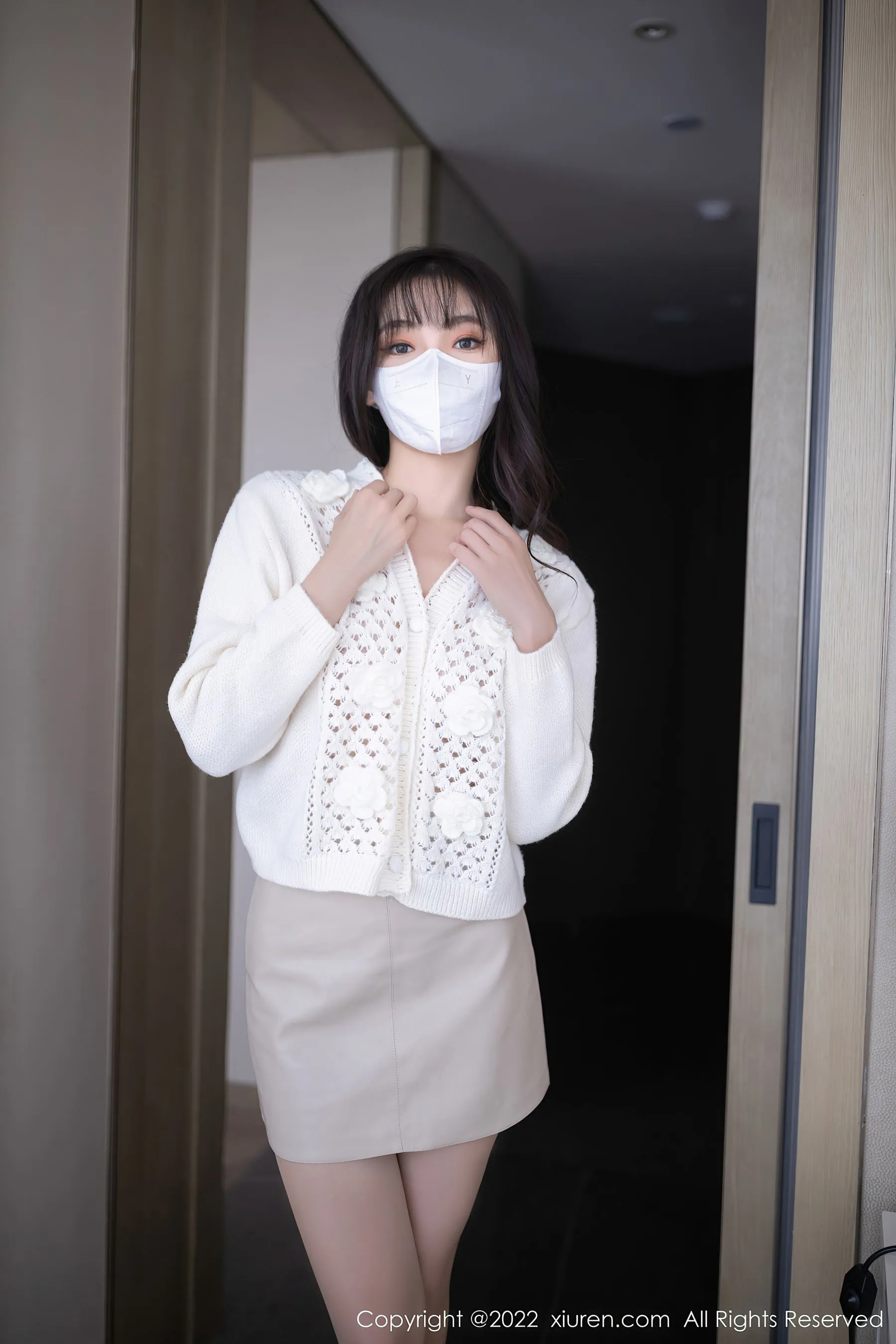 高雄傍晚校花美照 – 優雅魅力攝影棚實錄典藏 - 45