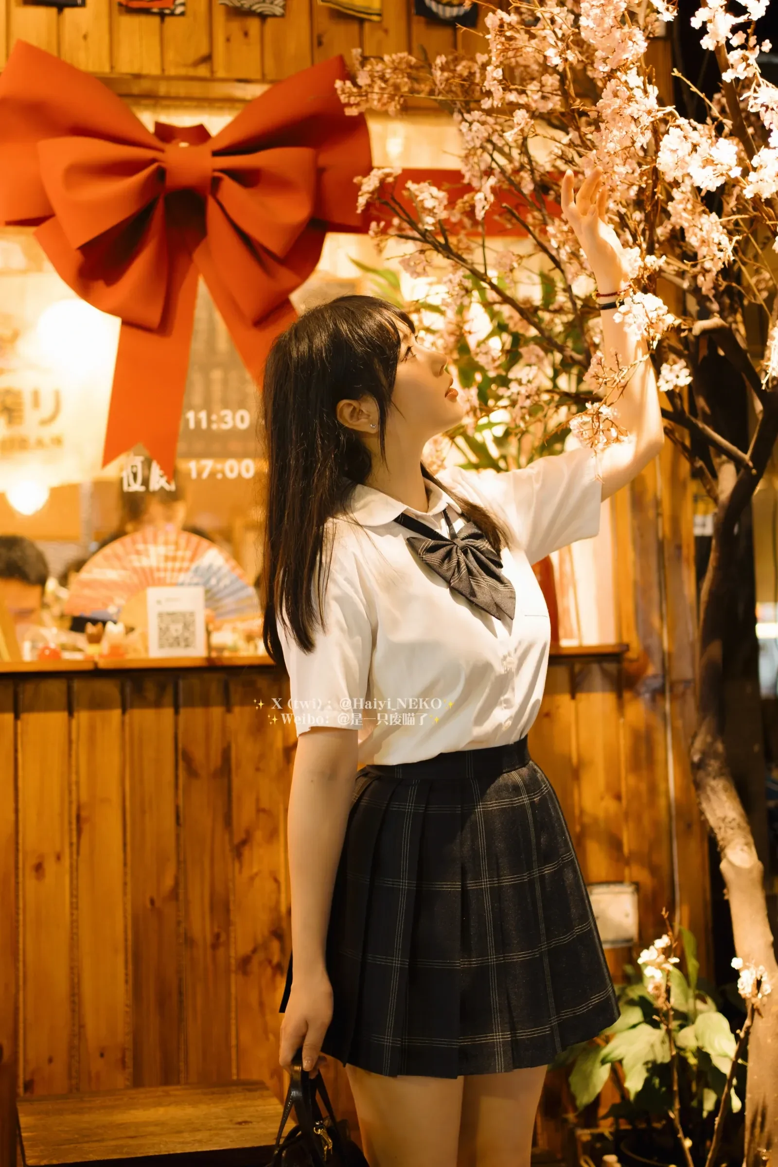 空姐性感戶外寫真 – 夏季優雅風格展現獨家 - 42
