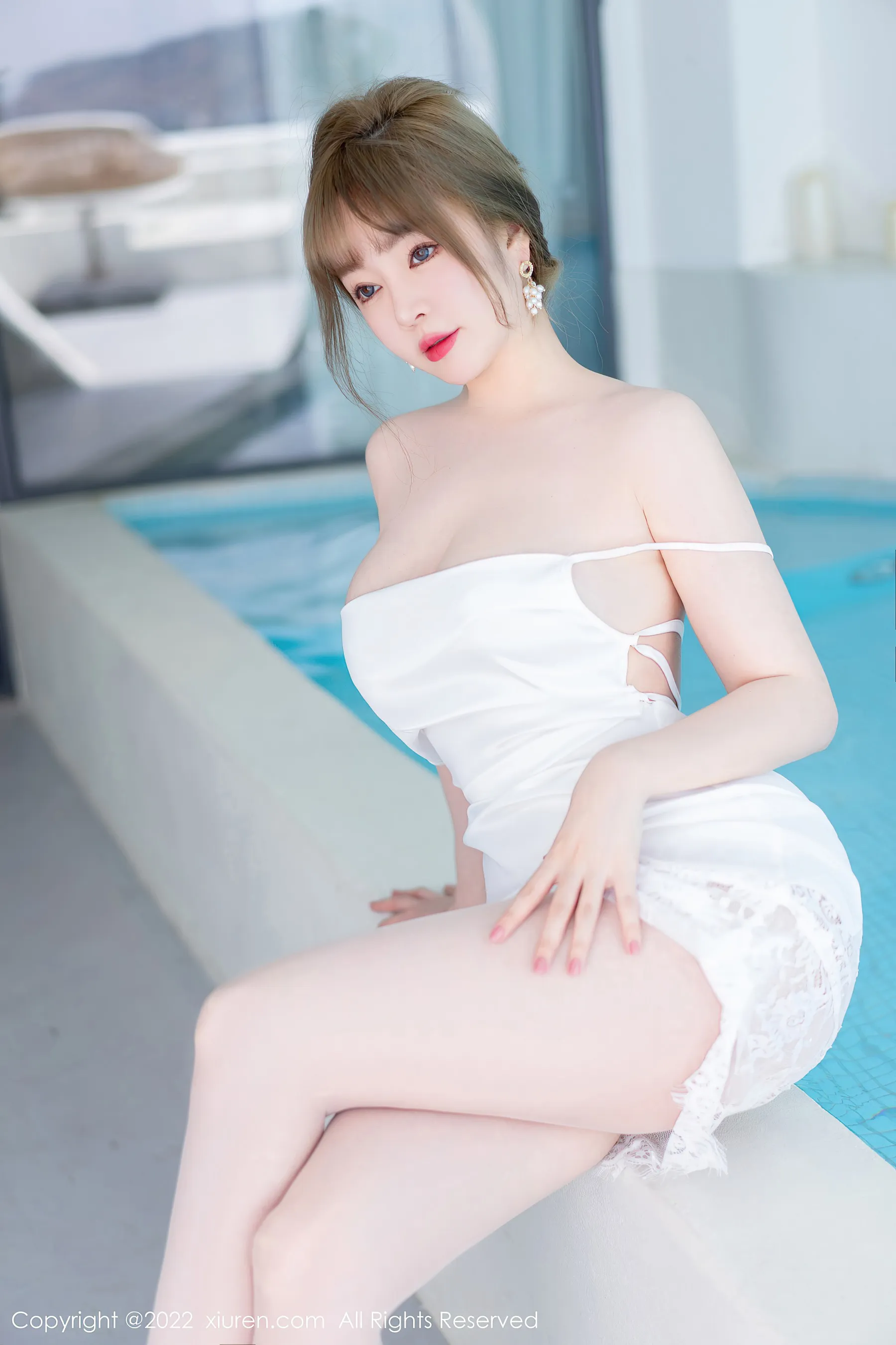 主播高貴自然光寫真 – 秋季自信風格展現典藏 - 5