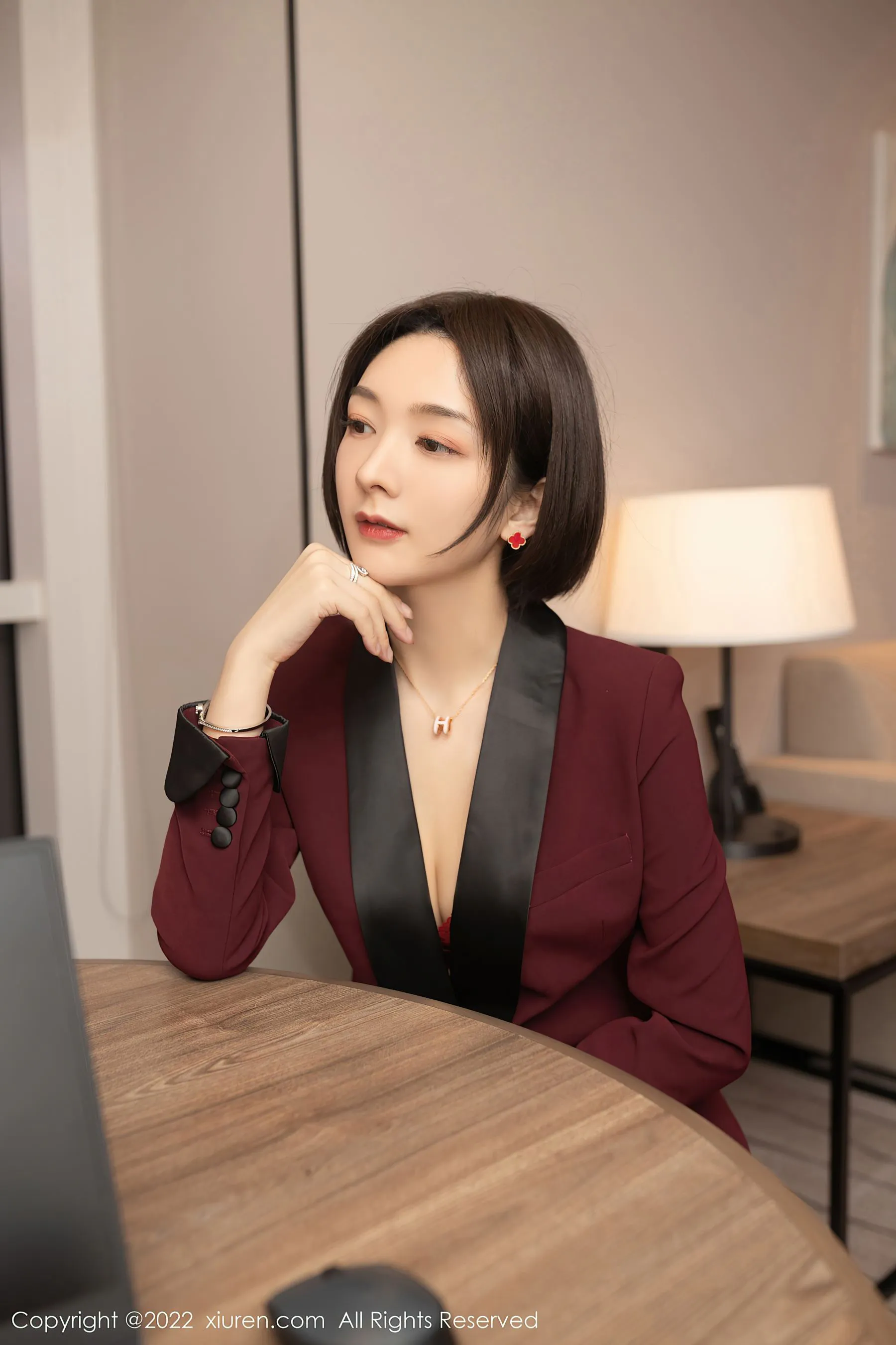 嫩模性感室內寫真 – 夏日奔放風格展現典藏 - 53