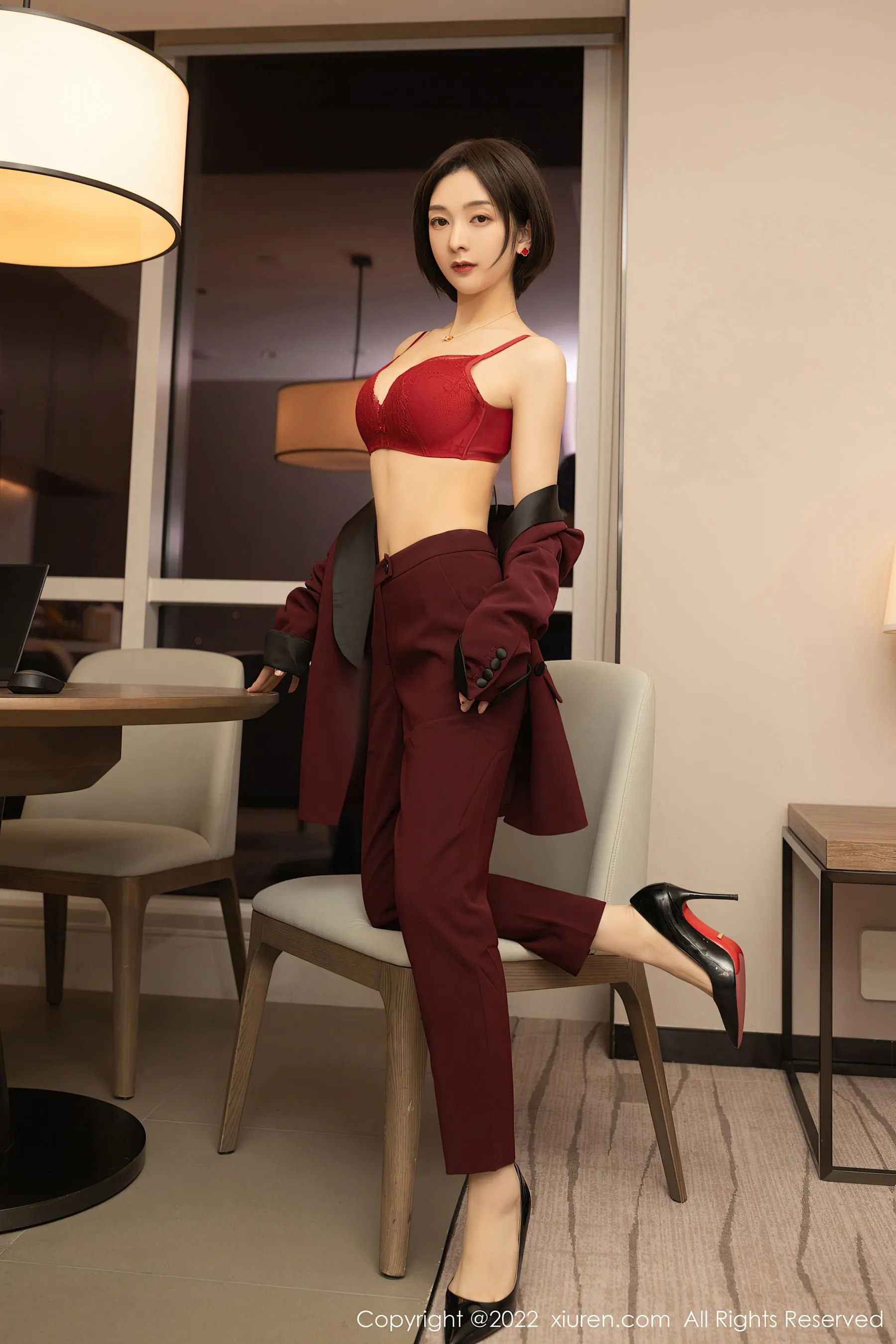 嫩模性感室內寫真 – 夏日奔放風格展現典藏 - 69
