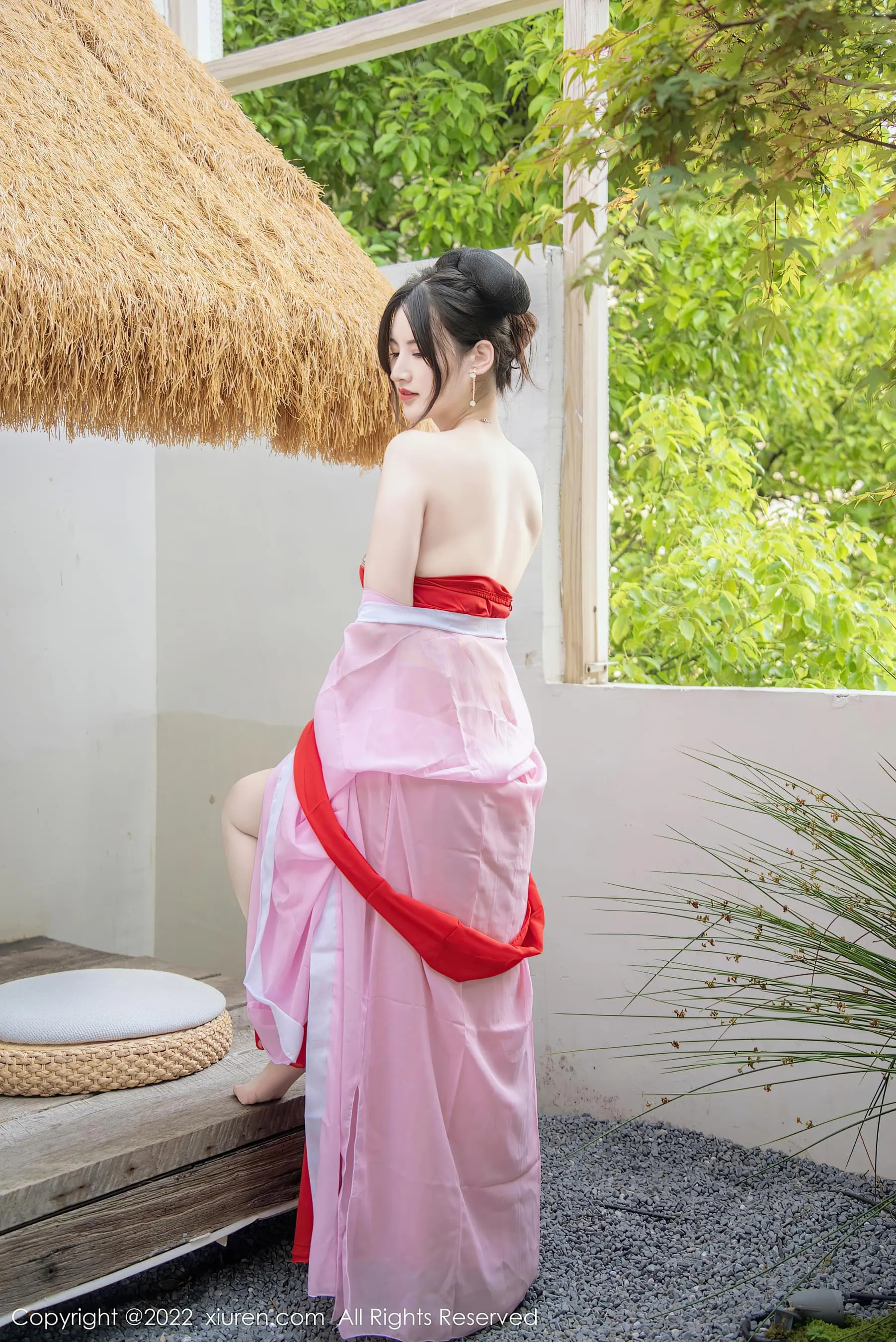 護士甜美室內寫真 – 春季俏皮風格展現限量 - 2