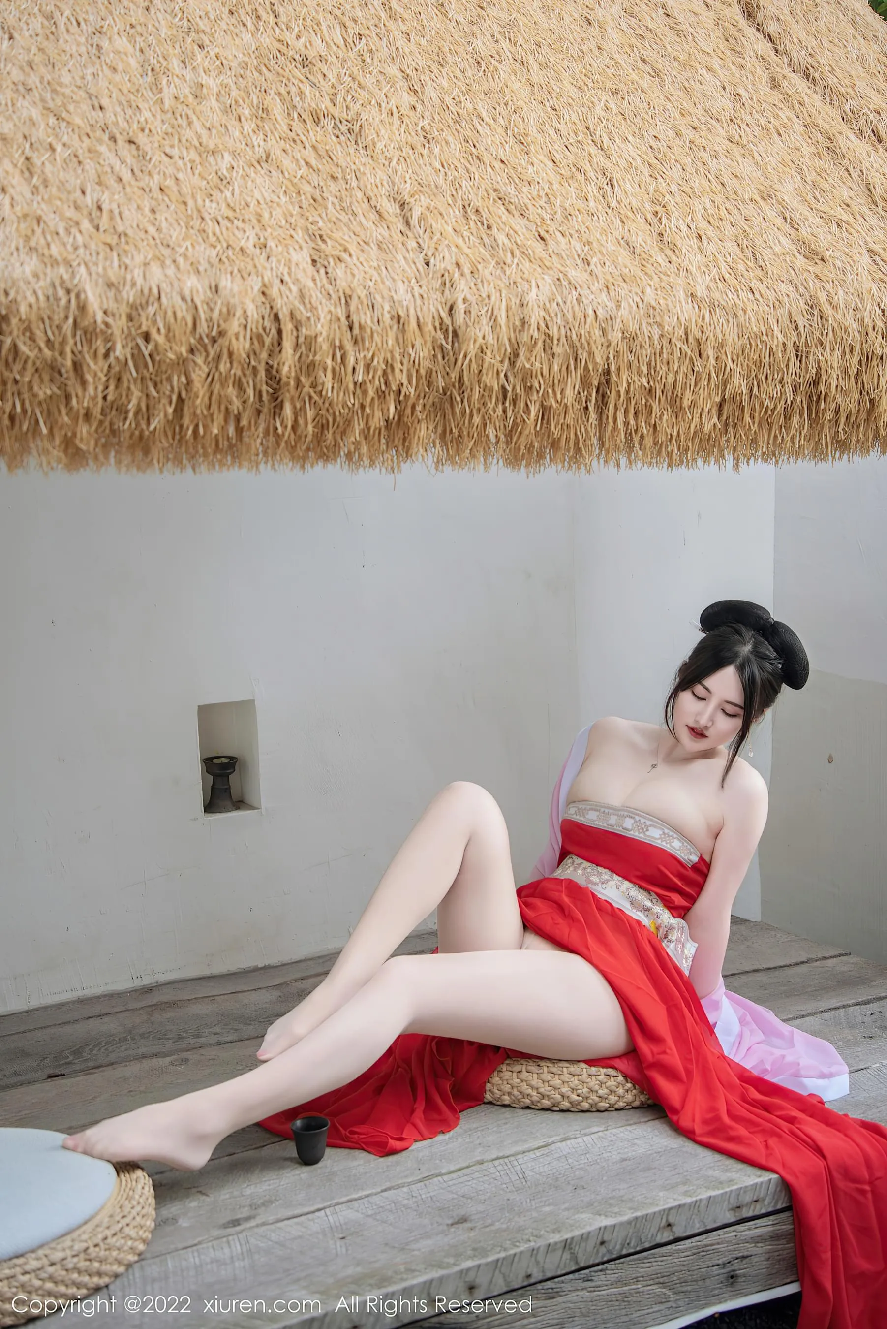 護士甜美室內寫真 – 春季俏皮風格展現限量 - 34