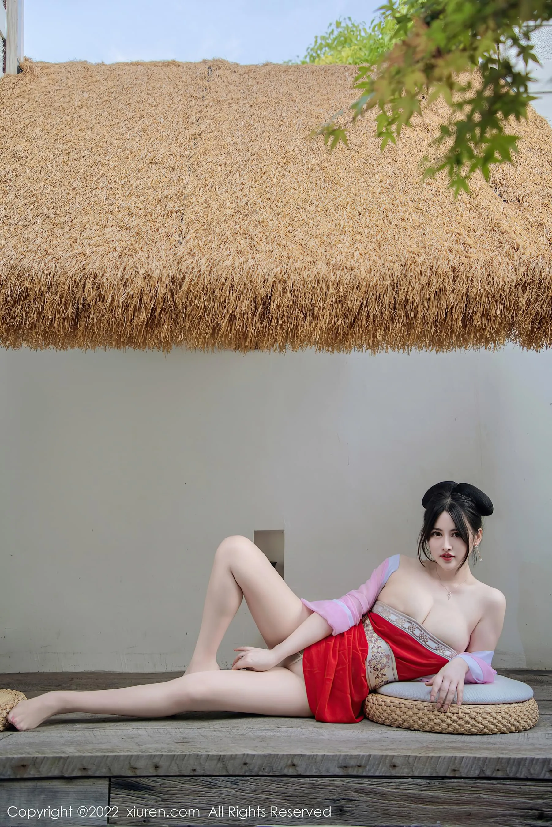 護士甜美室內寫真 – 春季俏皮風格展現限量 - 37