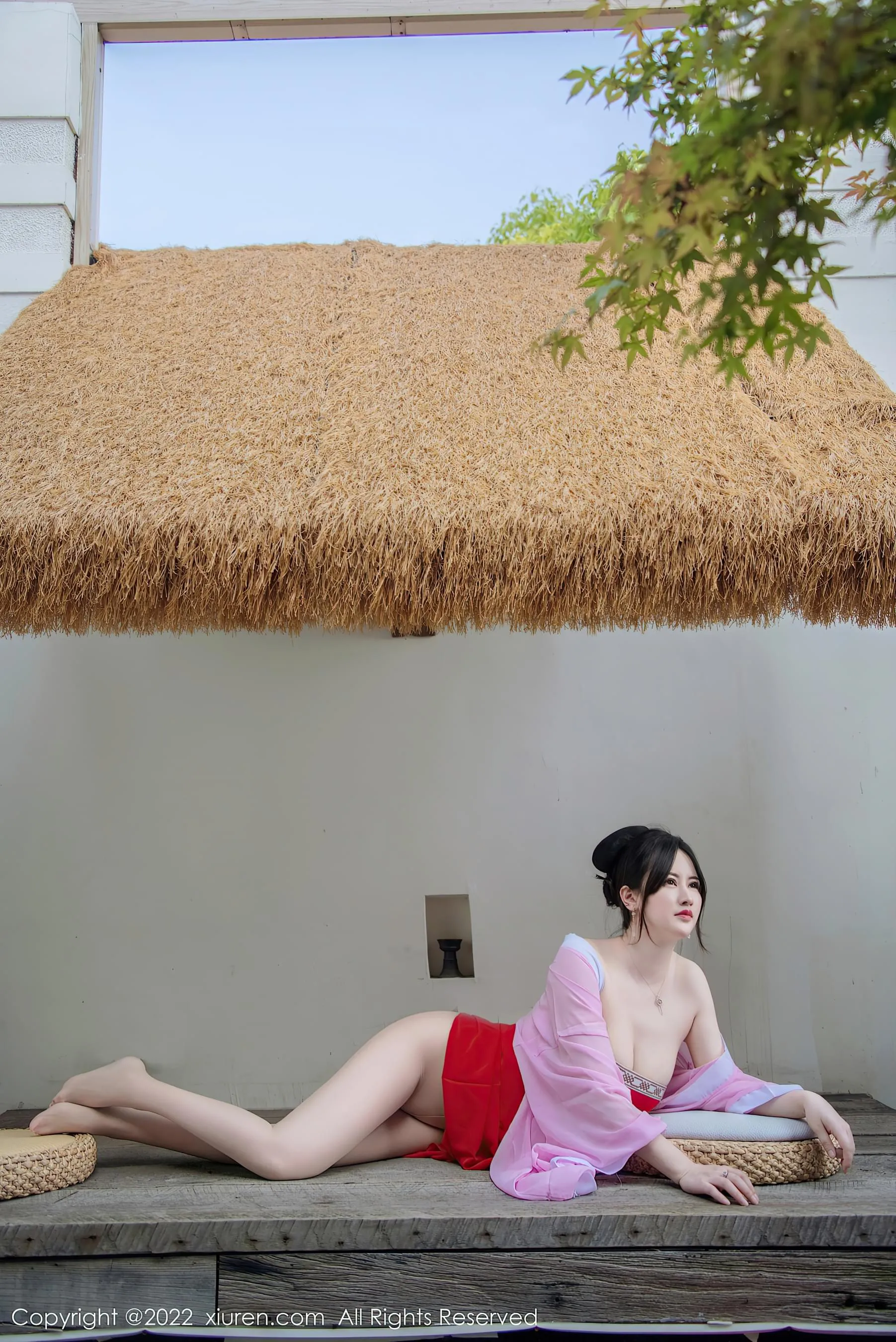 護士甜美室內寫真 – 春季俏皮風格展現限量 - 41