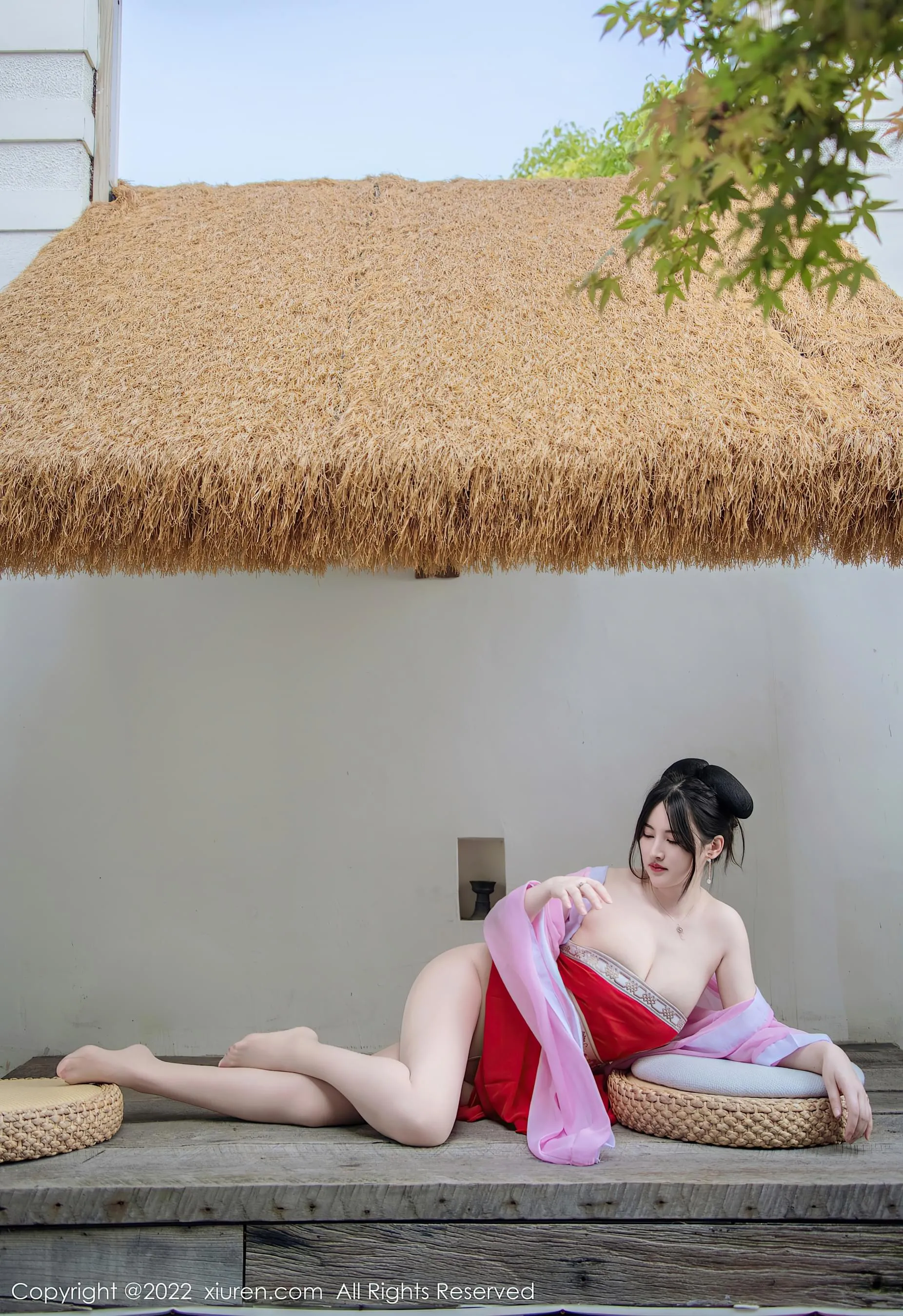 護士甜美室內寫真 – 春季俏皮風格展現限量 - 42