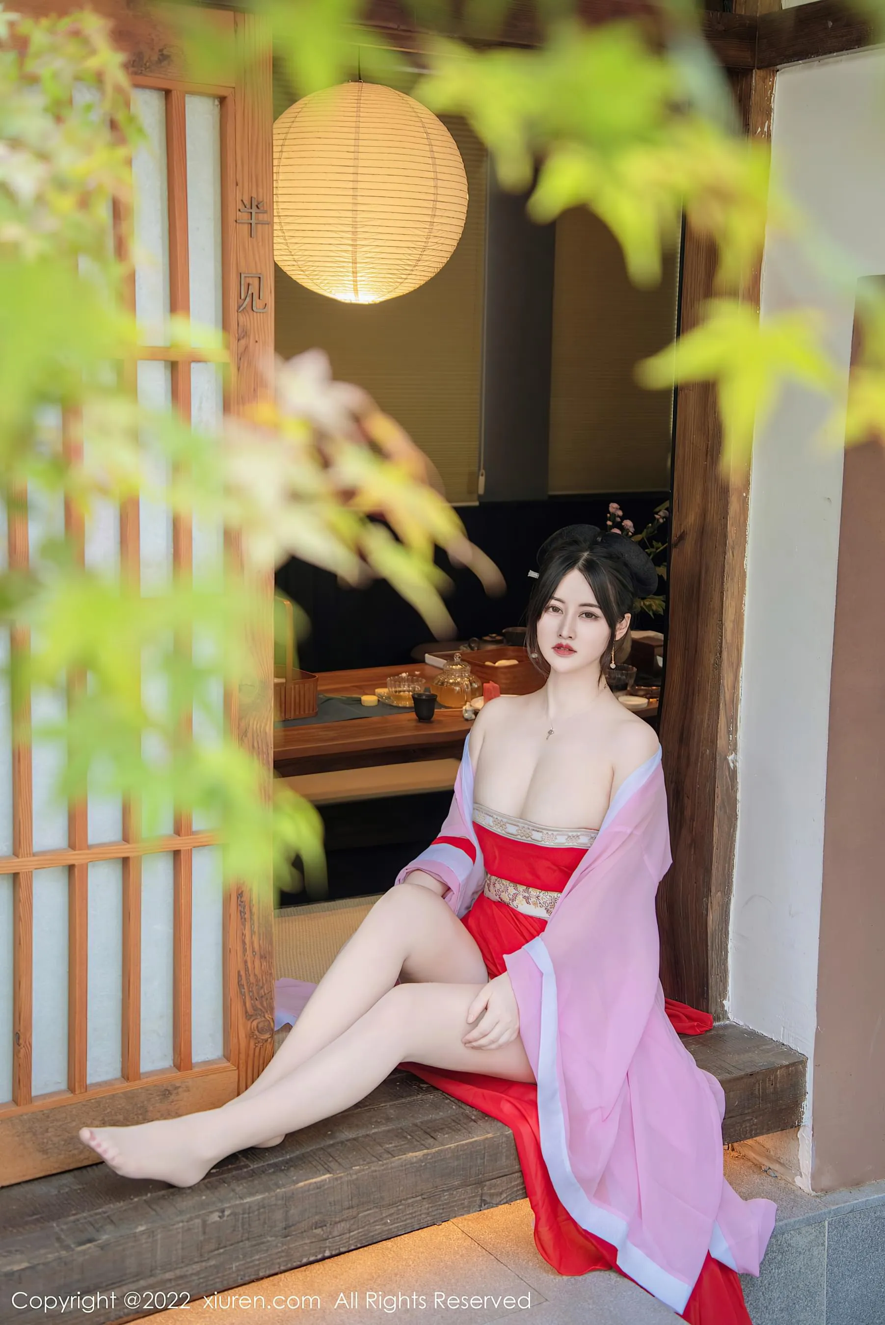 護士甜美室內寫真 – 春季俏皮風格展現限量 - 57
