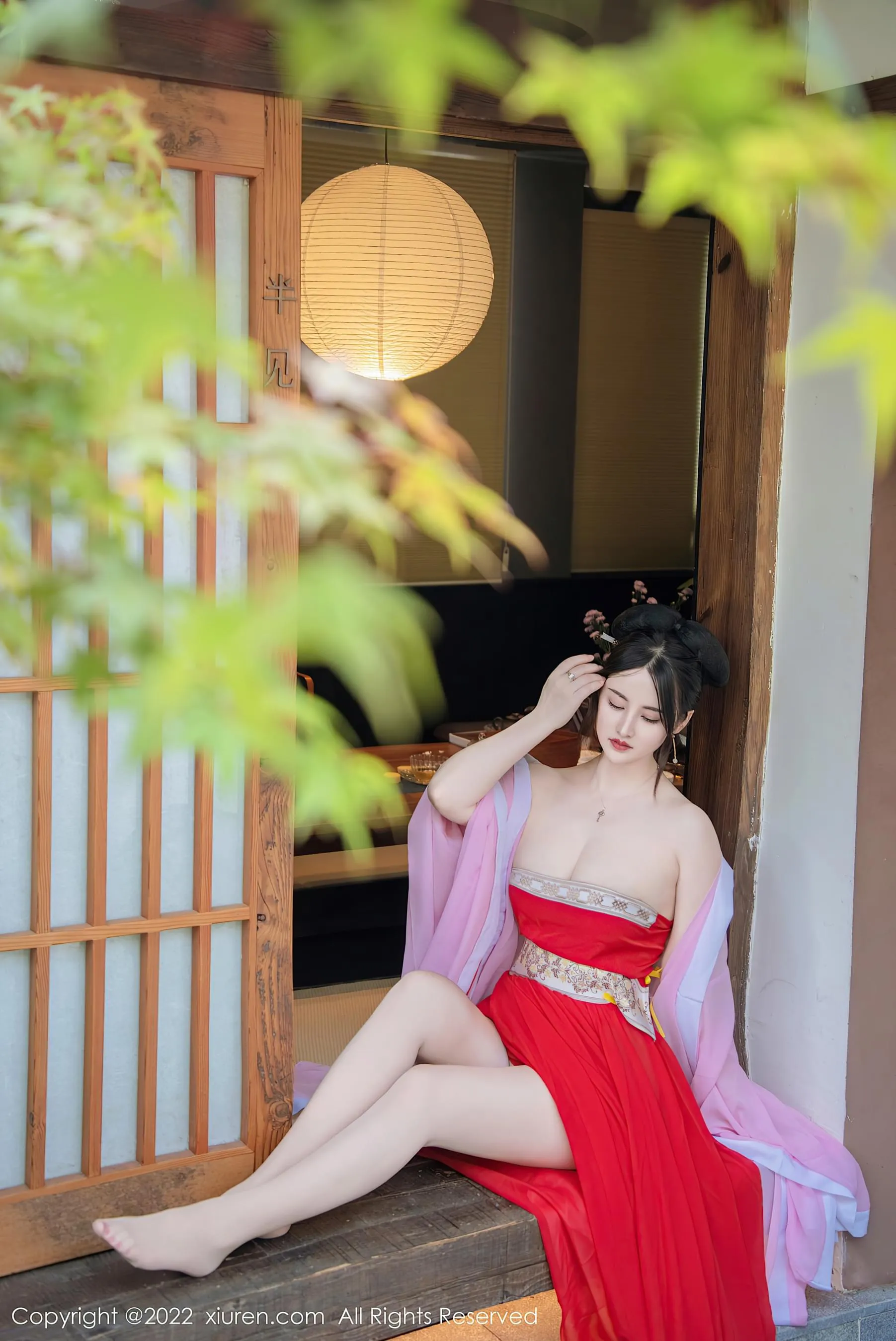 護士甜美室內寫真 – 春季俏皮風格展現限量 - 62