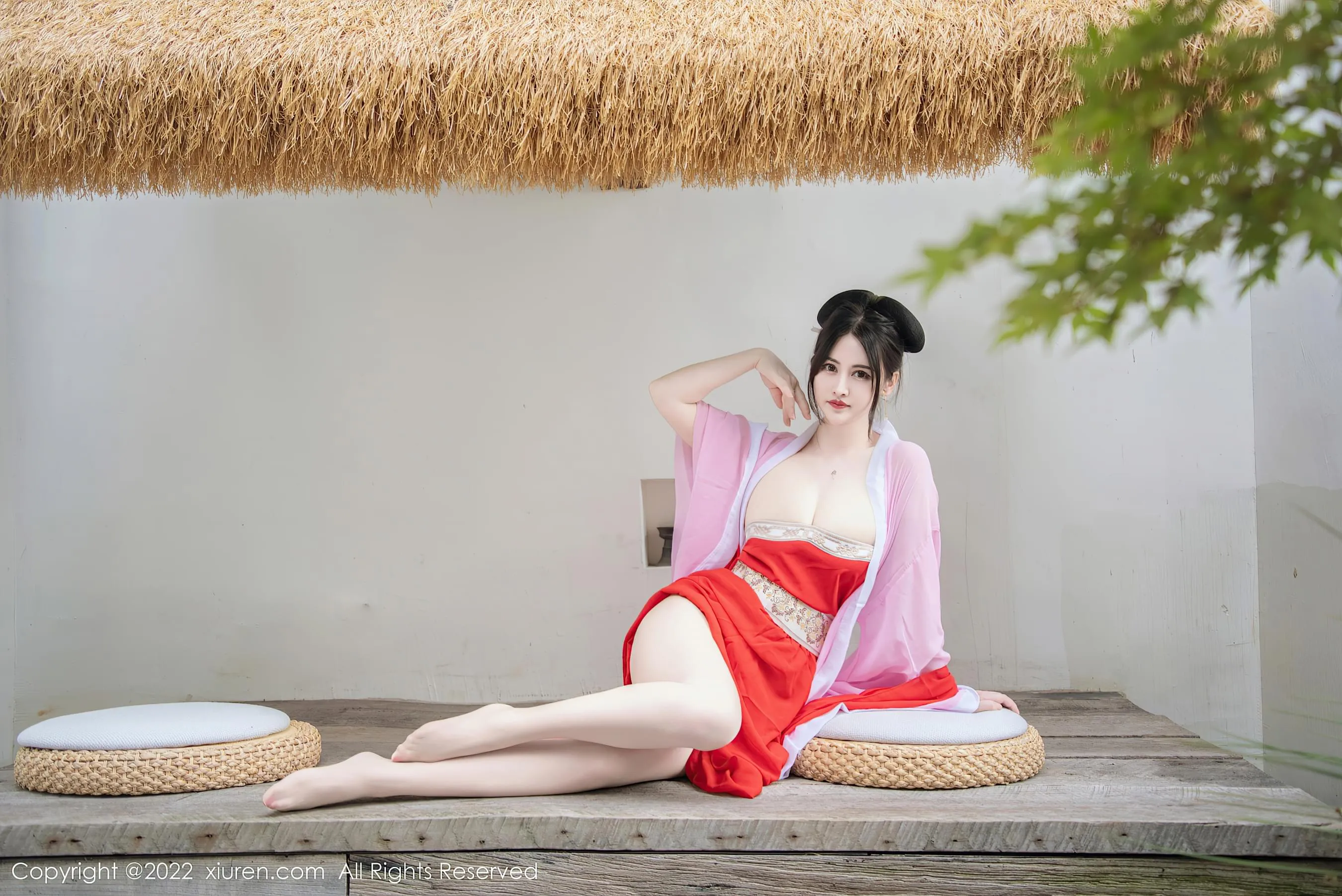護士甜美室內寫真 – 春季俏皮風格展現限量 - 79