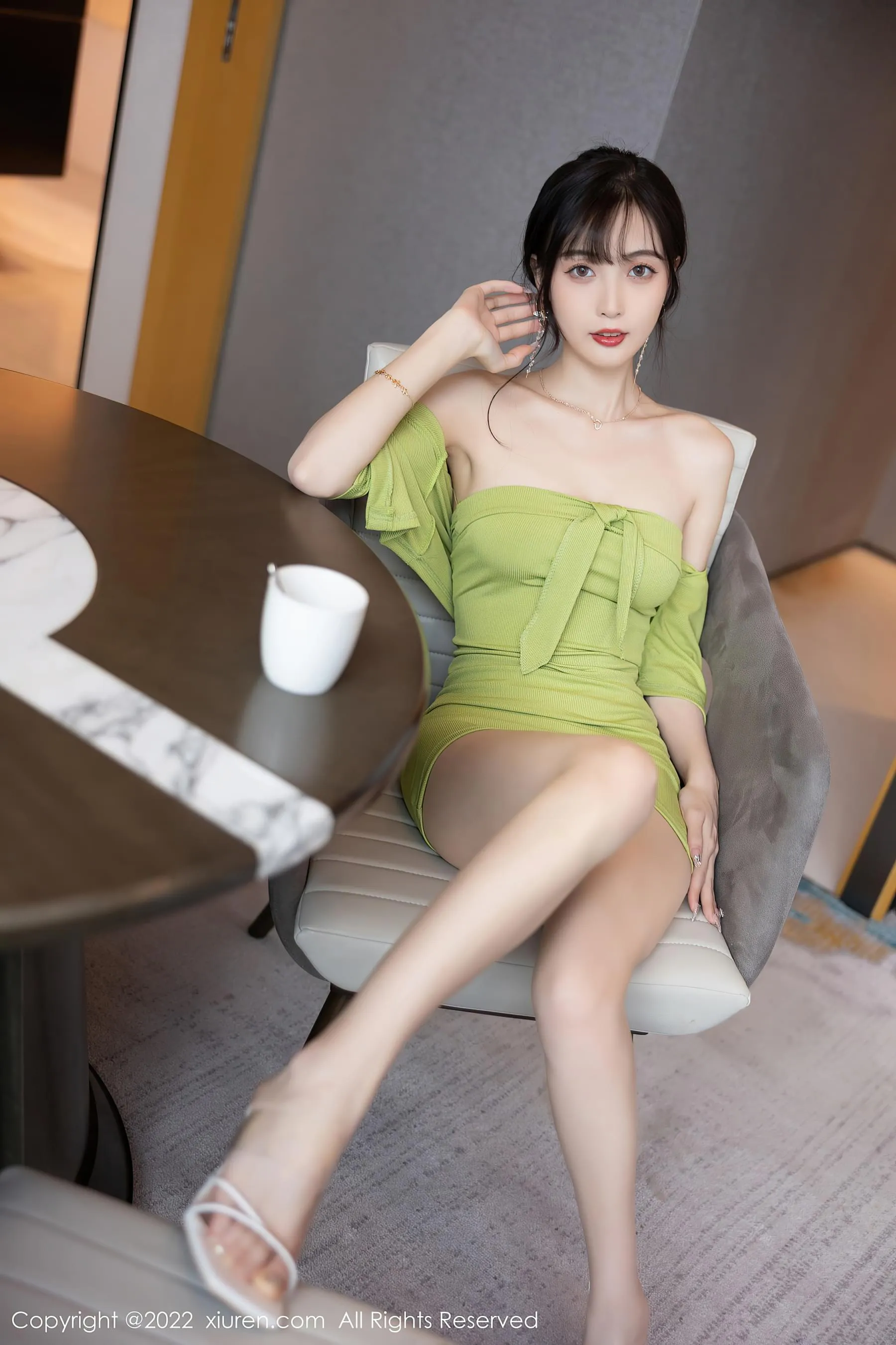 性感DJ私藏美照 – 台中寫真館午後獨家呈現限量 - 88