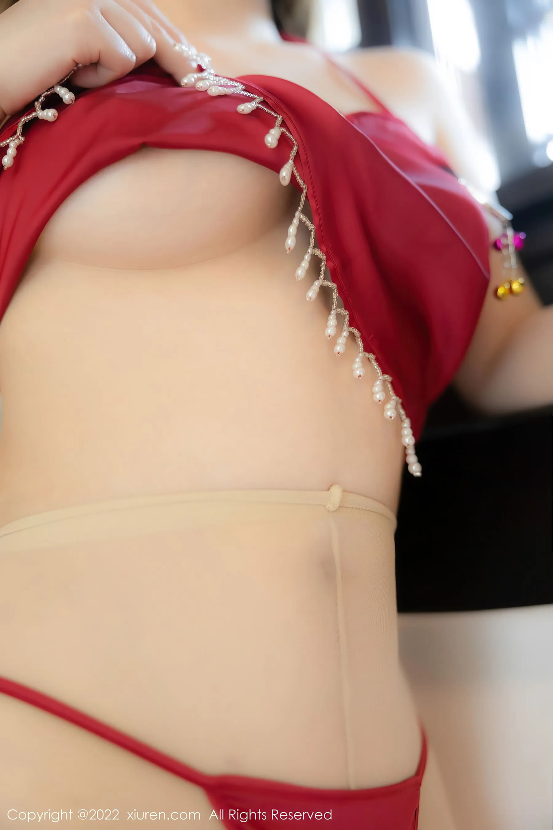 嫩模活潑海邊寫真 – 春季俏皮風格展現典藏 - 34