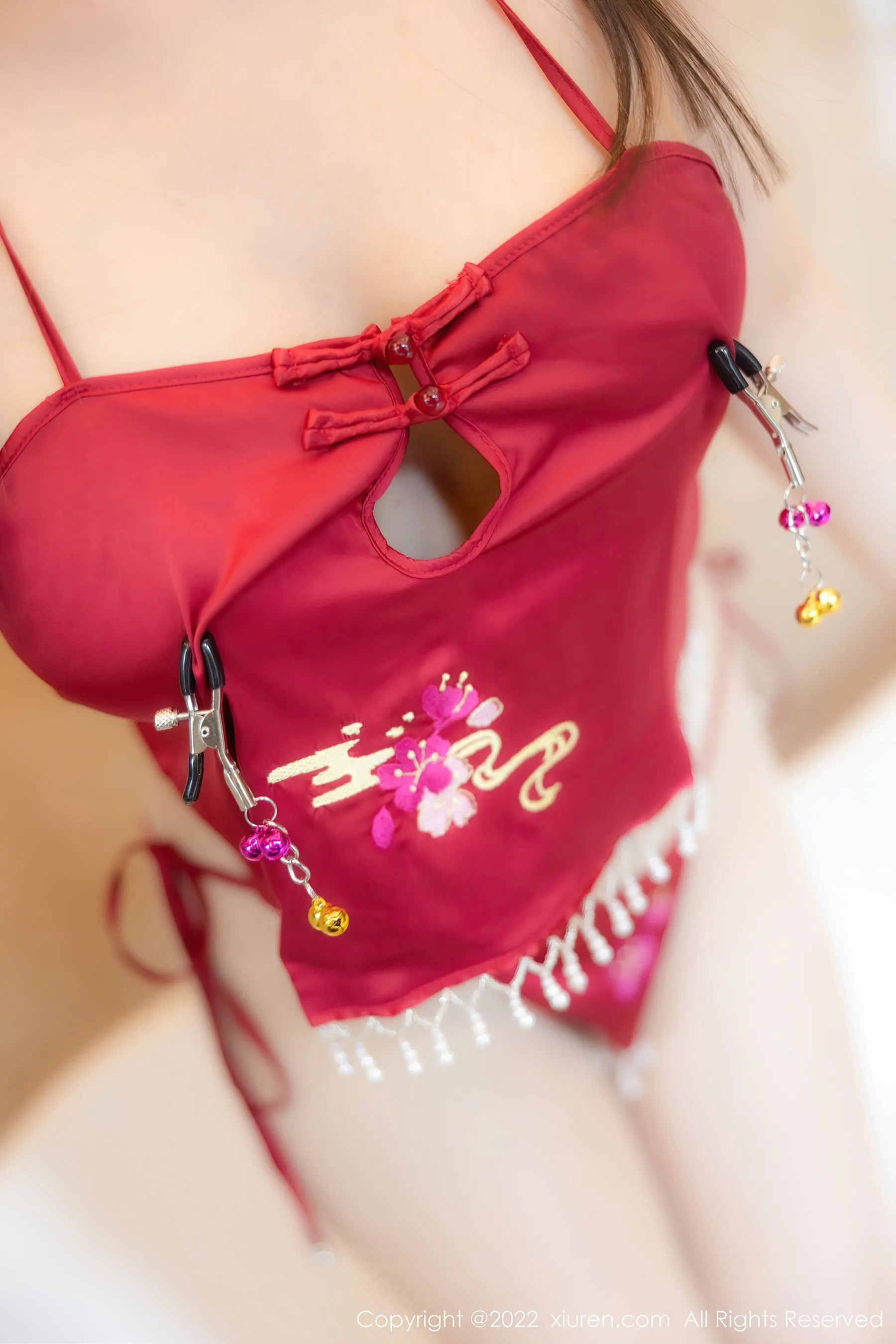 嫩模活潑海邊寫真 – 春季俏皮風格展現典藏 - 36