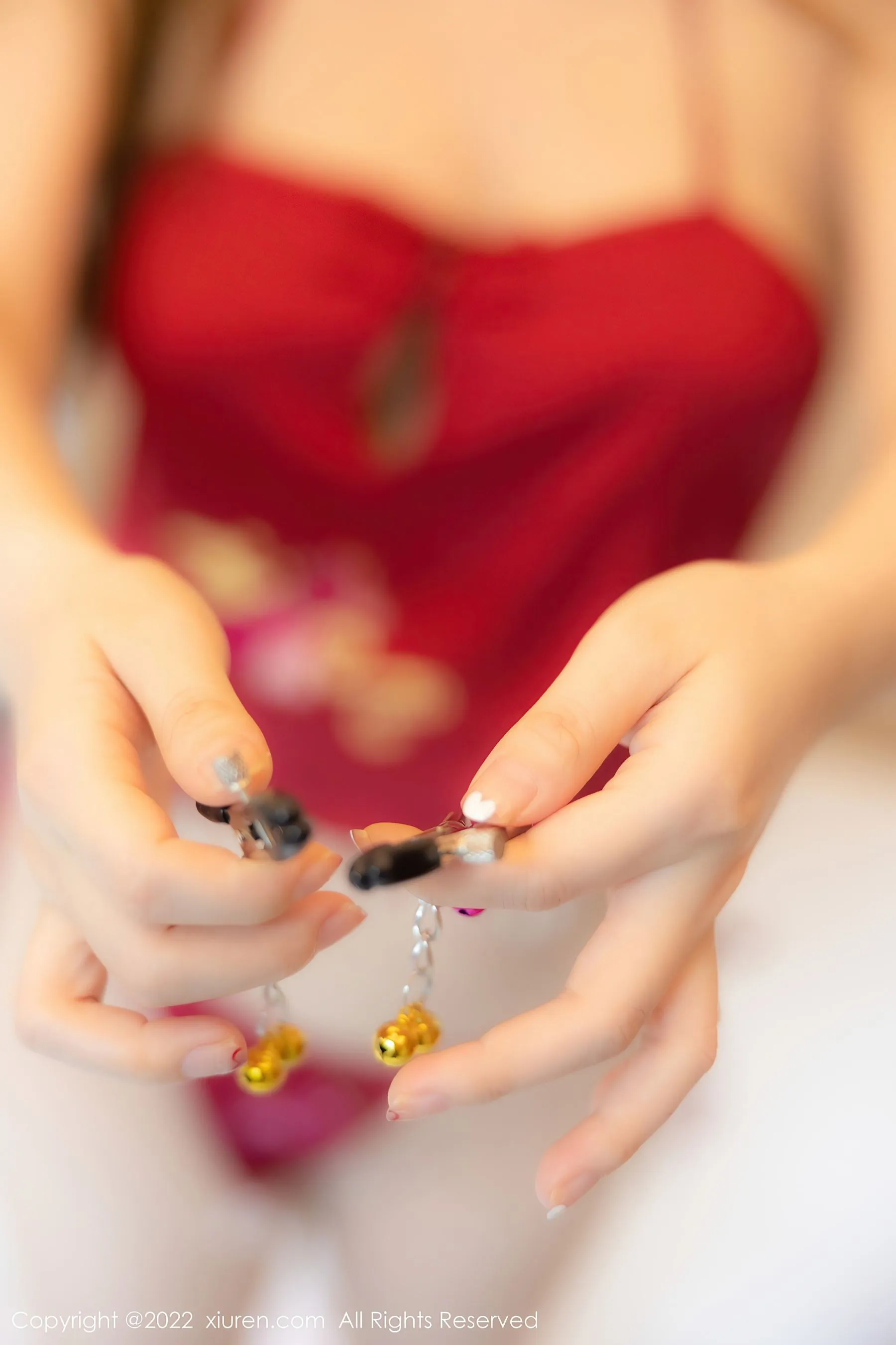 嫩模活潑海邊寫真 – 春季俏皮風格展現典藏 - 42