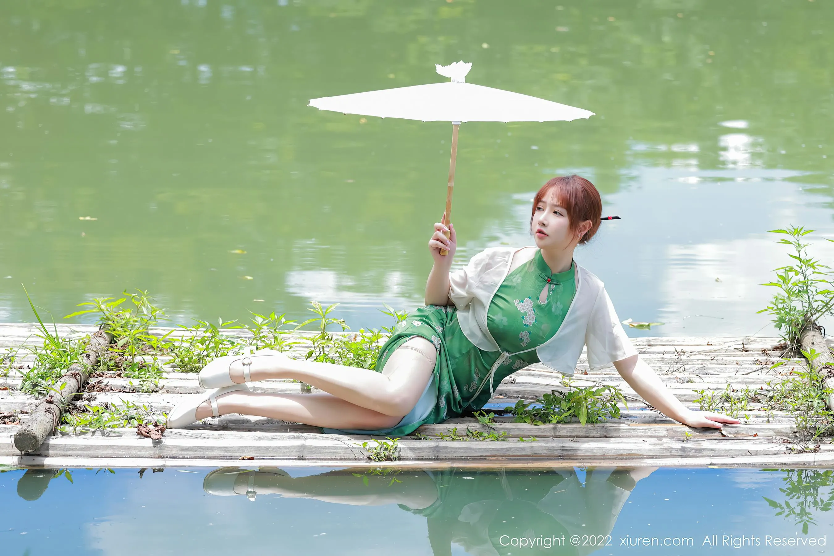 校花知性山景寫真 – 秋季靜謐風格展現典藏 - 31