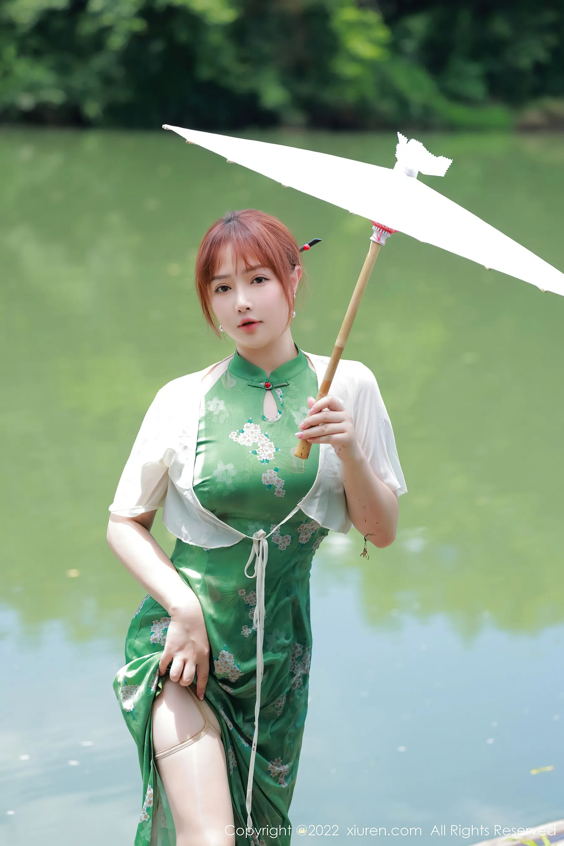 校花知性山景寫真 – 秋季靜謐風格展現典藏 - 33