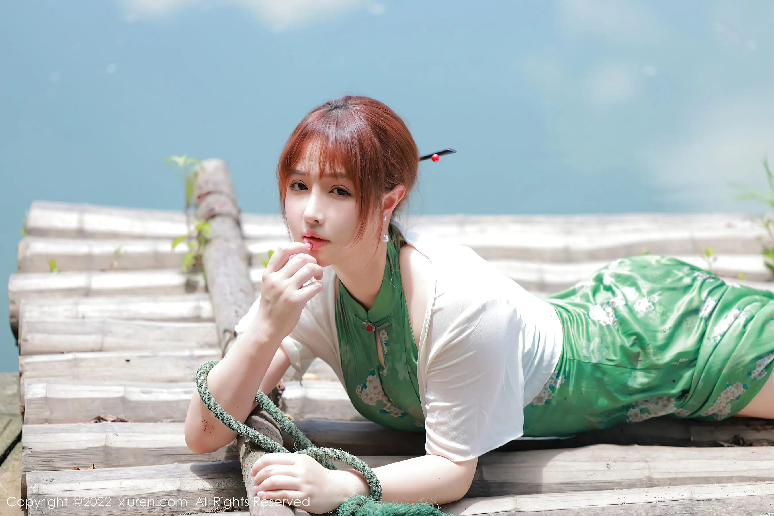校花知性山景寫真 – 秋季靜謐風格展現典藏 - 38