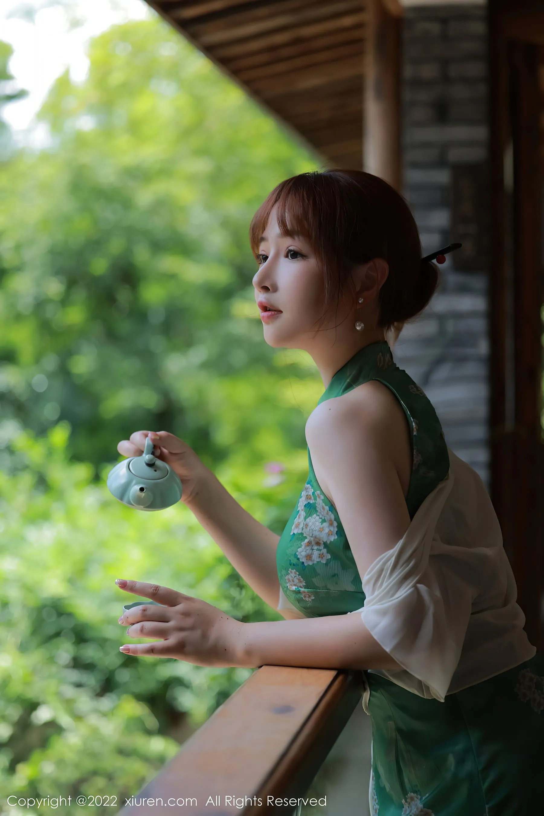 校花知性山景寫真 – 秋季靜謐風格展現典藏 - 49