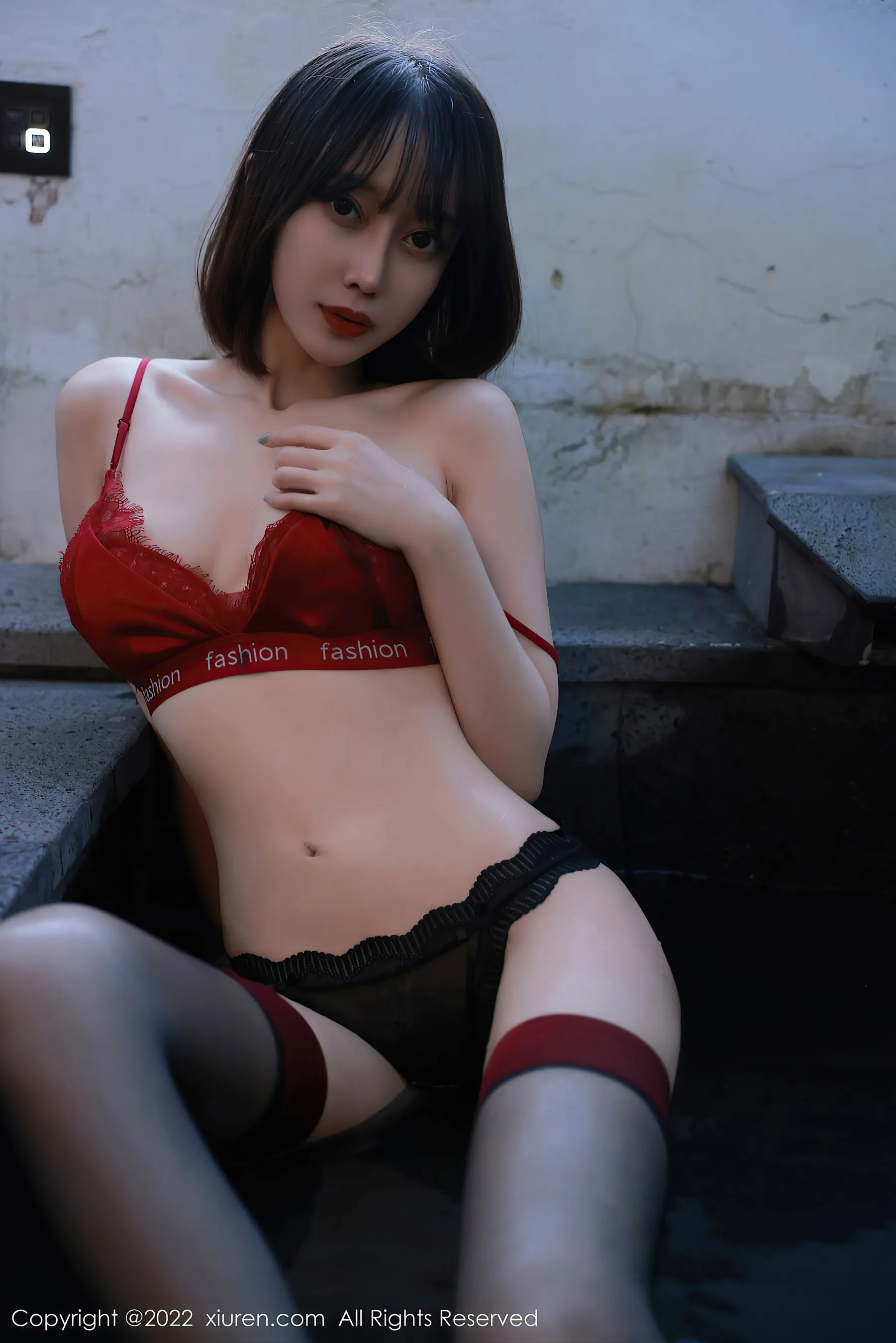 主播甜美街拍寫真 – 冬季活力風格展現精選 - 11