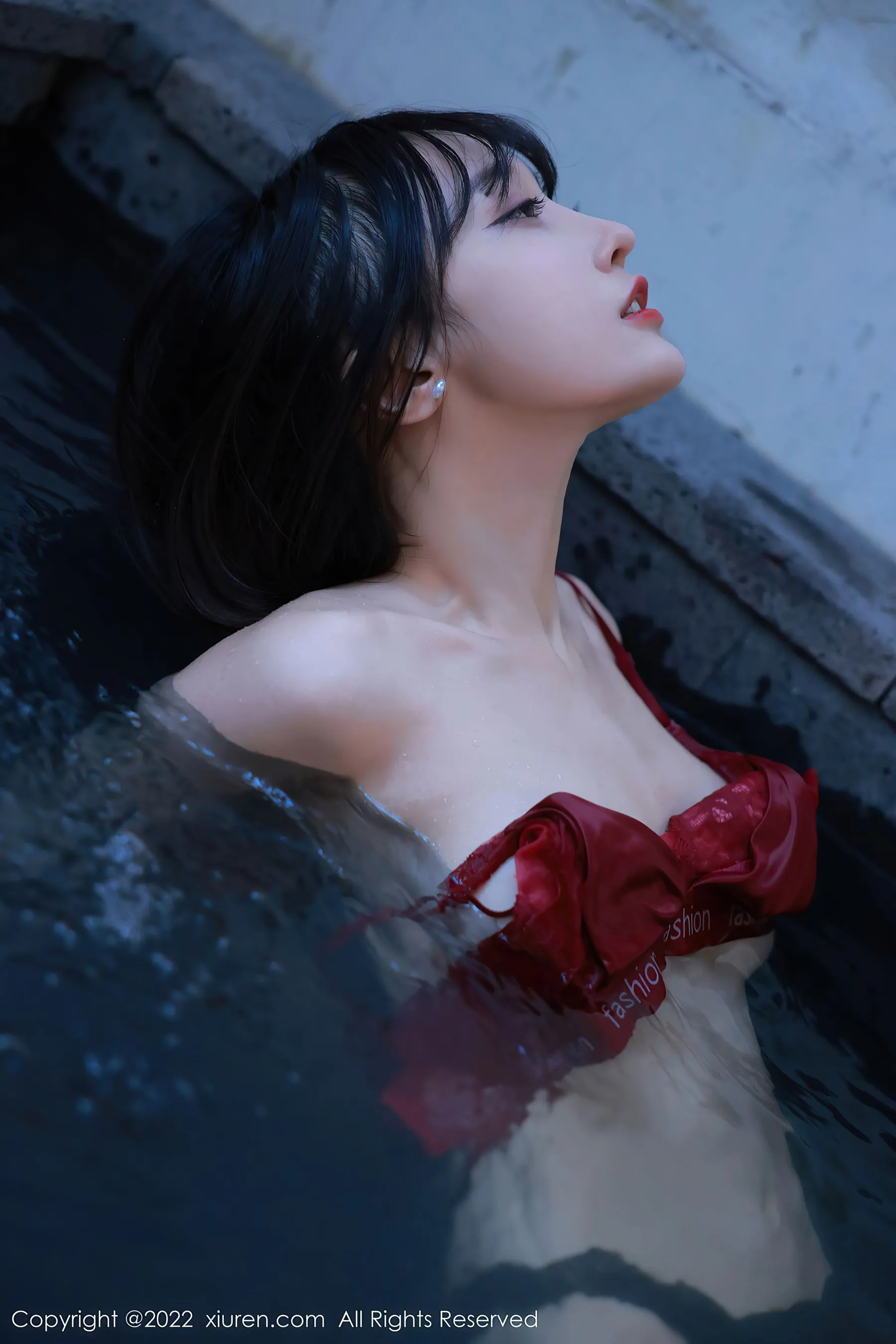主播甜美街拍寫真 – 冬季活力風格展現精選 - 22