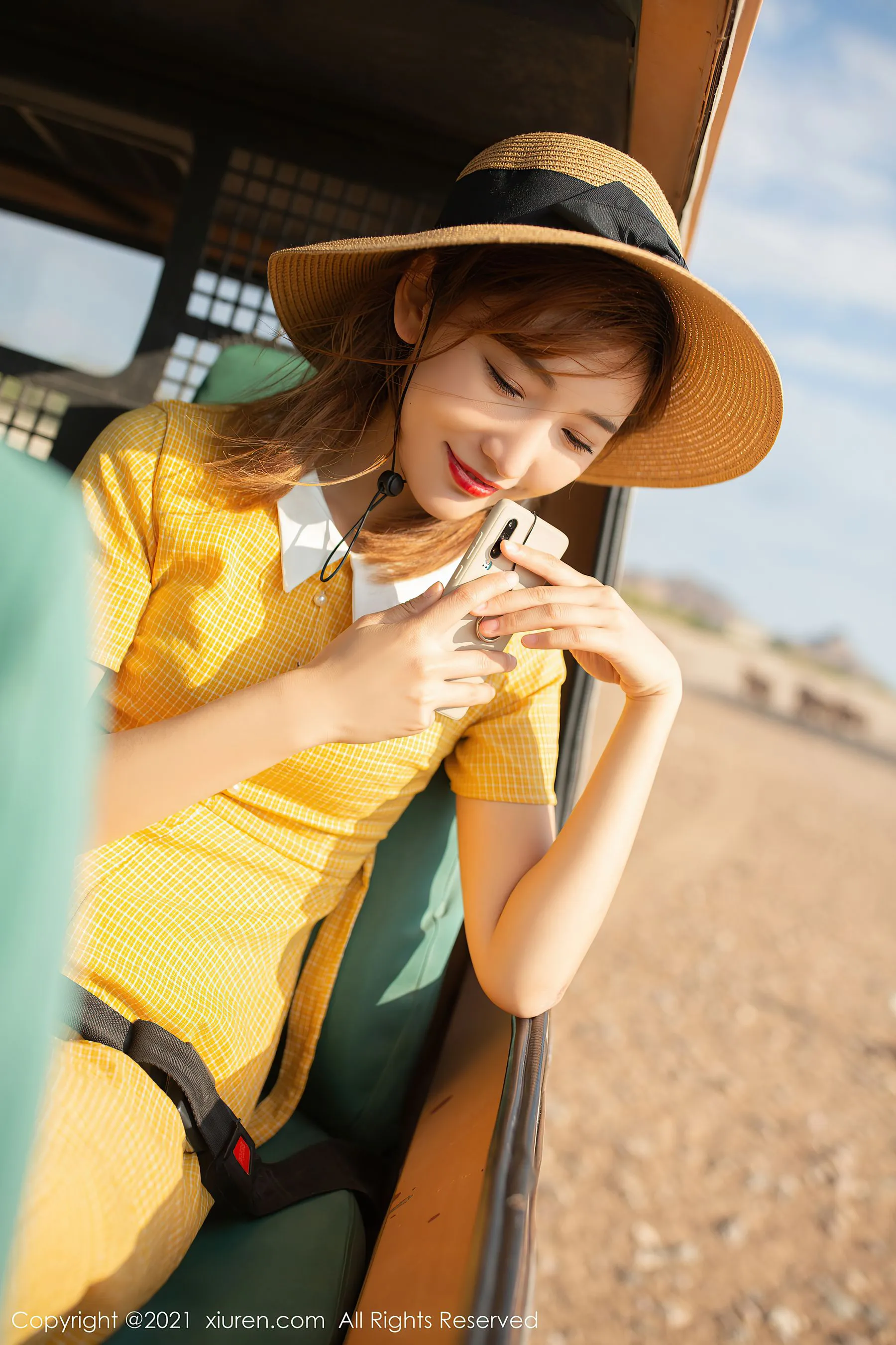 優雅時刻嫩模室內寫真 – 冬季魅惑風採再現典藏 - 16