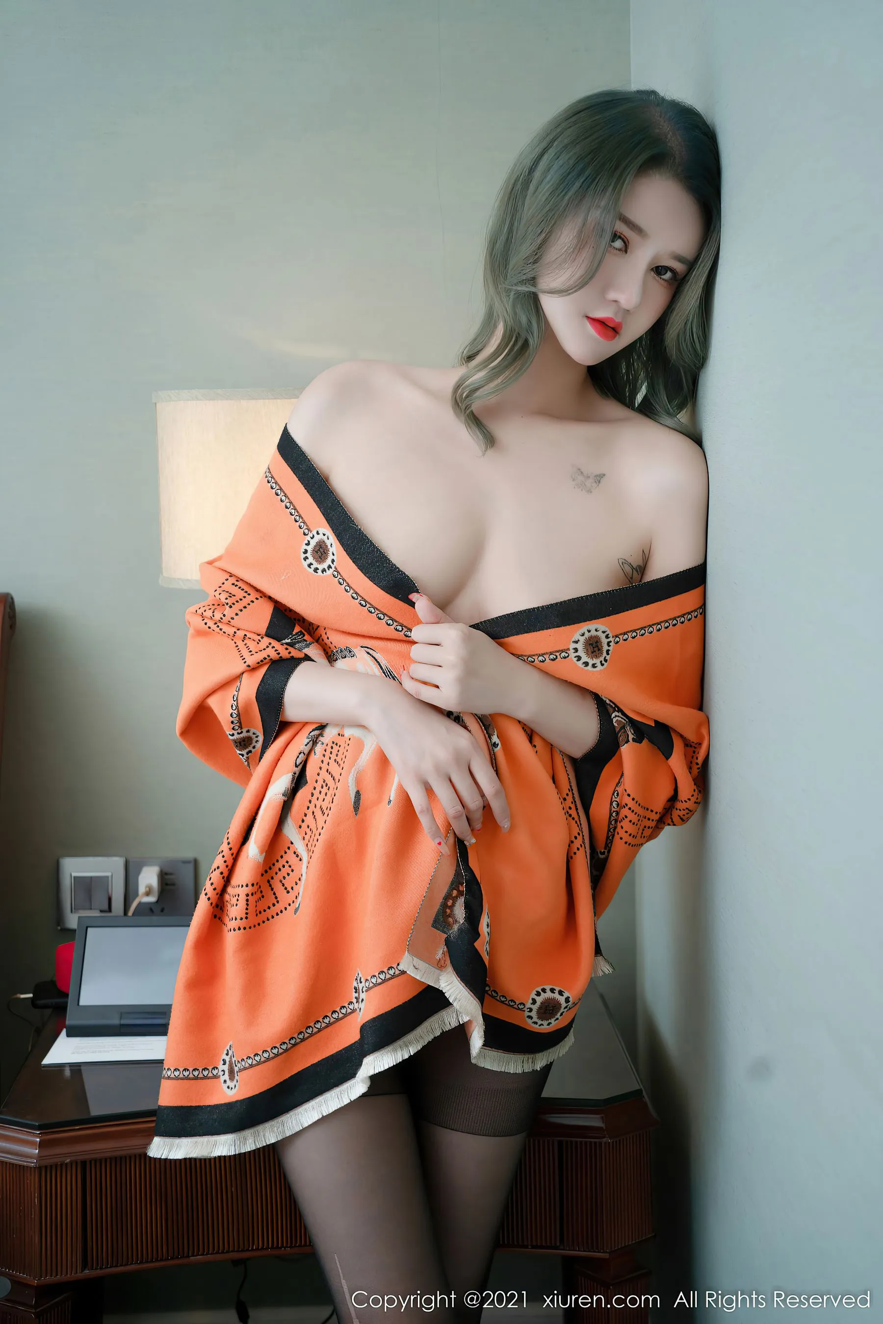 黎明苗慄網紅寫真精選 – 火辣室內靜謐完美融合珍藏 - 38