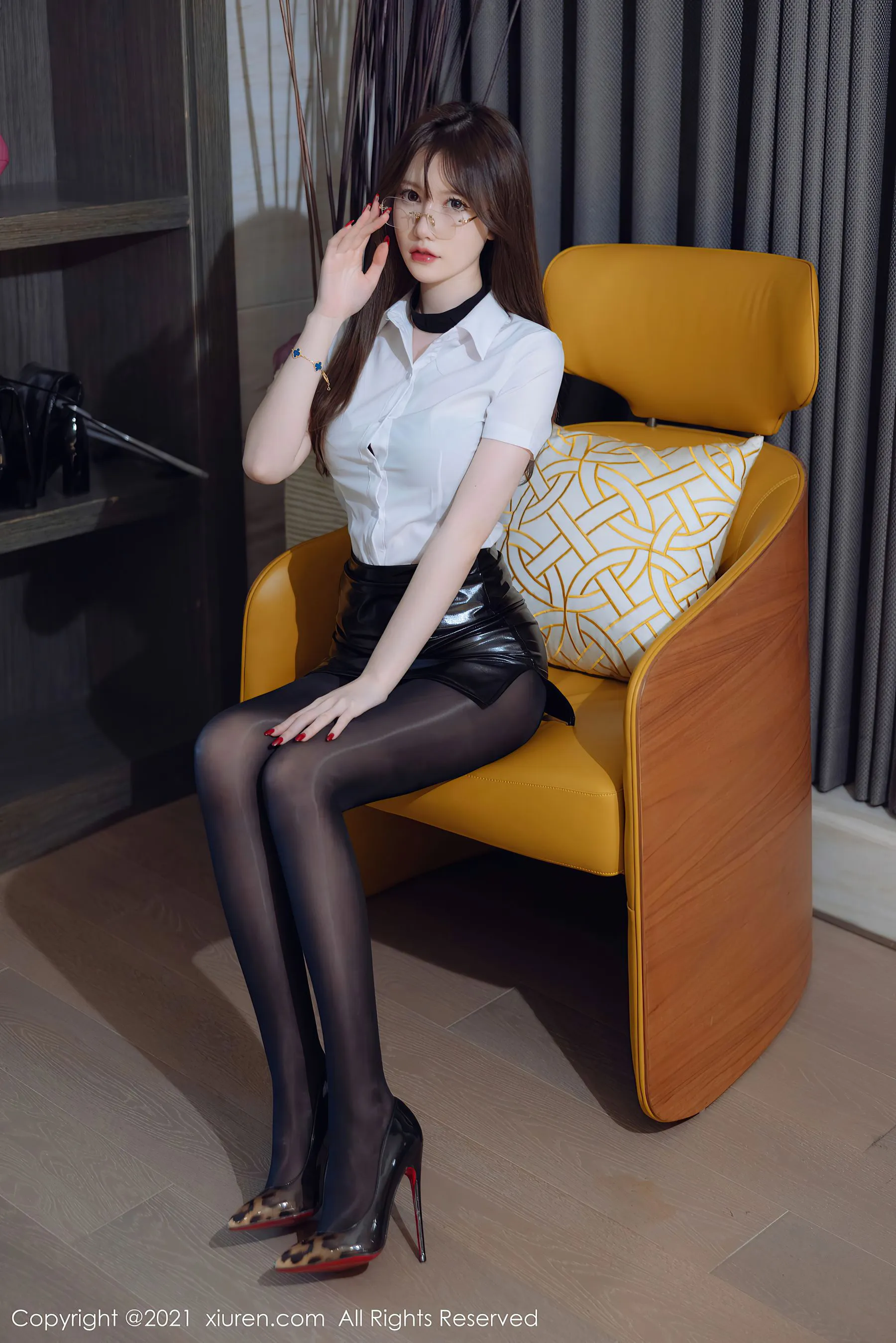 時尚校花私藏美照 – 桃園室內清晨獨家呈現典藏 - 32