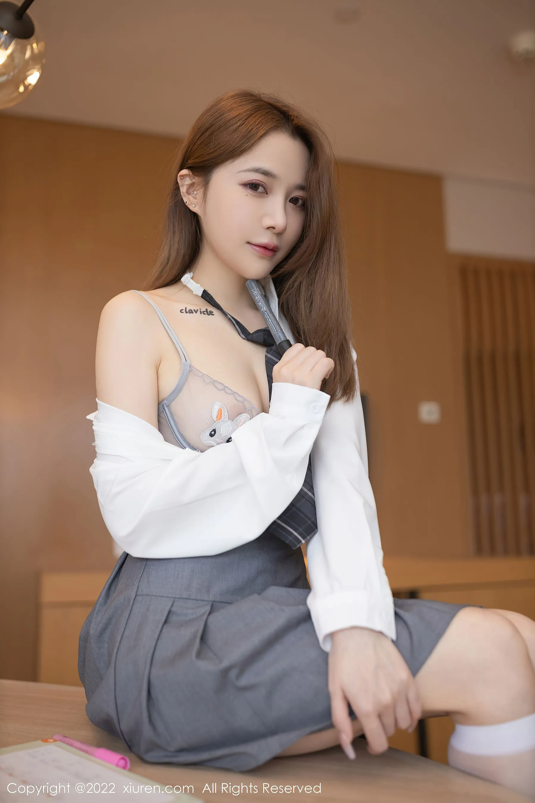 新北深夜車模美照 – 火辣魅力私房實錄精選 - 1