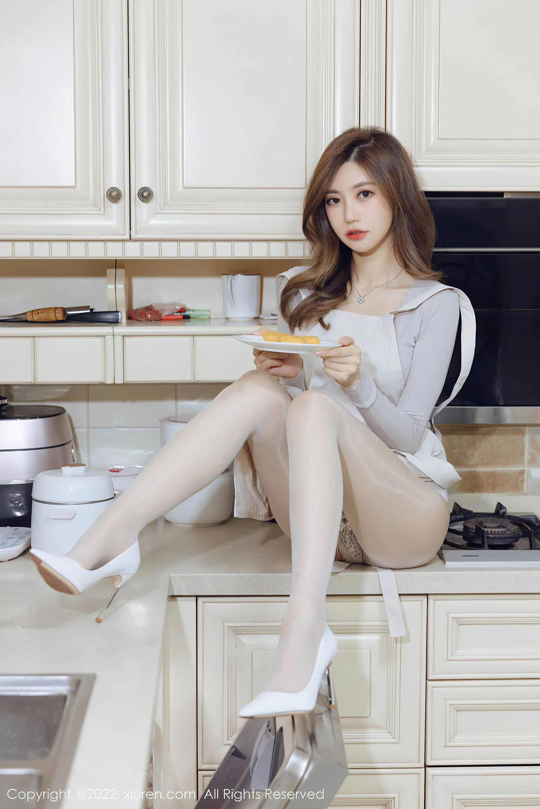 舞者甜美攝影棚寫真 – 夏季奔放風格展現珍藏 - 54