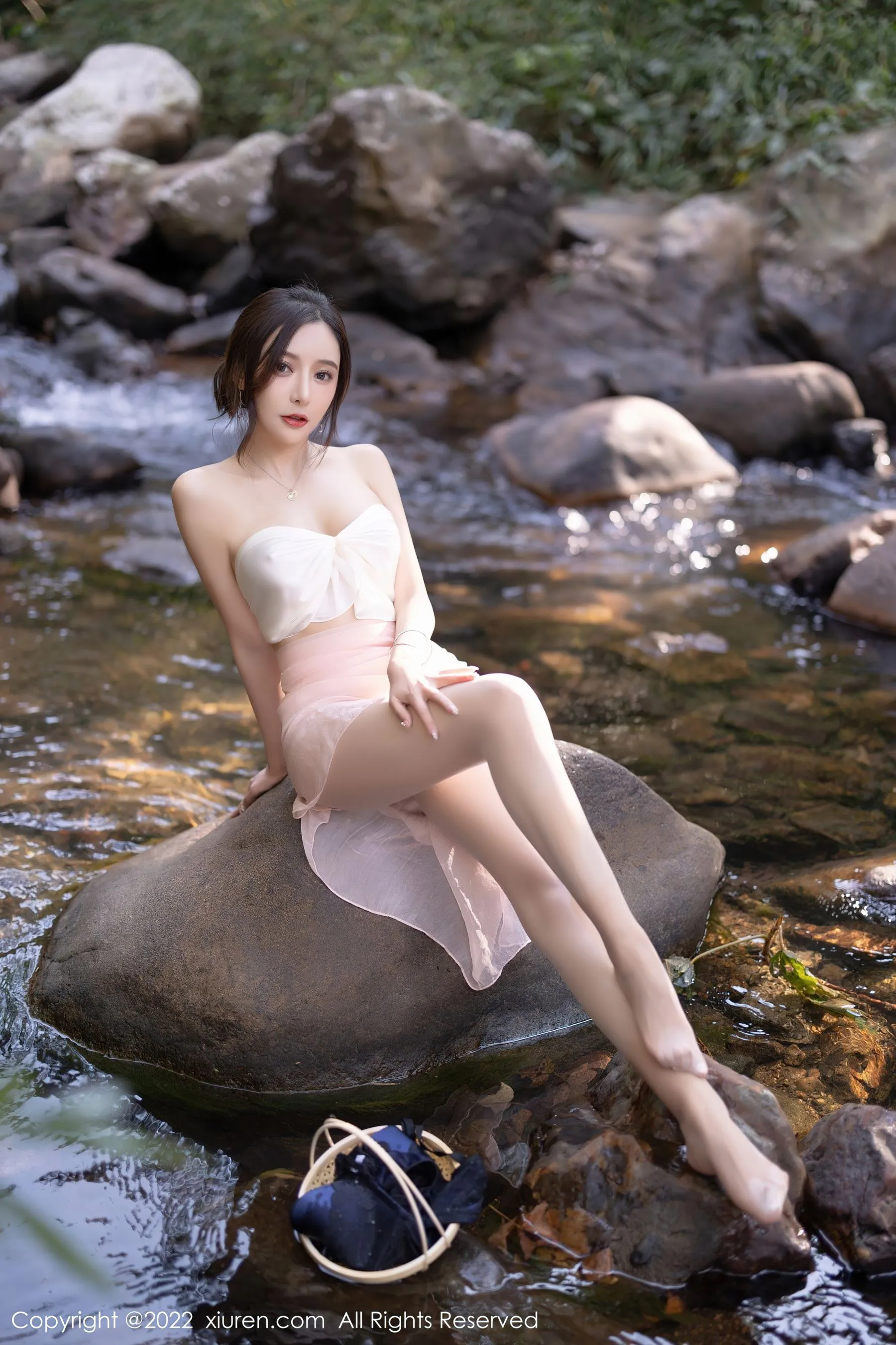 網紅活潑戶外寫真 – 雨季自信風格展現典藏 - 28