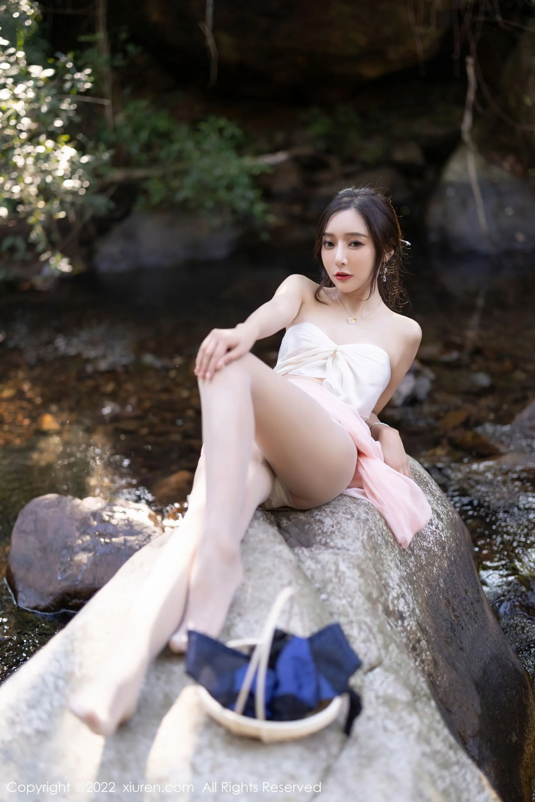 網紅活潑戶外寫真 – 雨季自信風格展現典藏 - 9