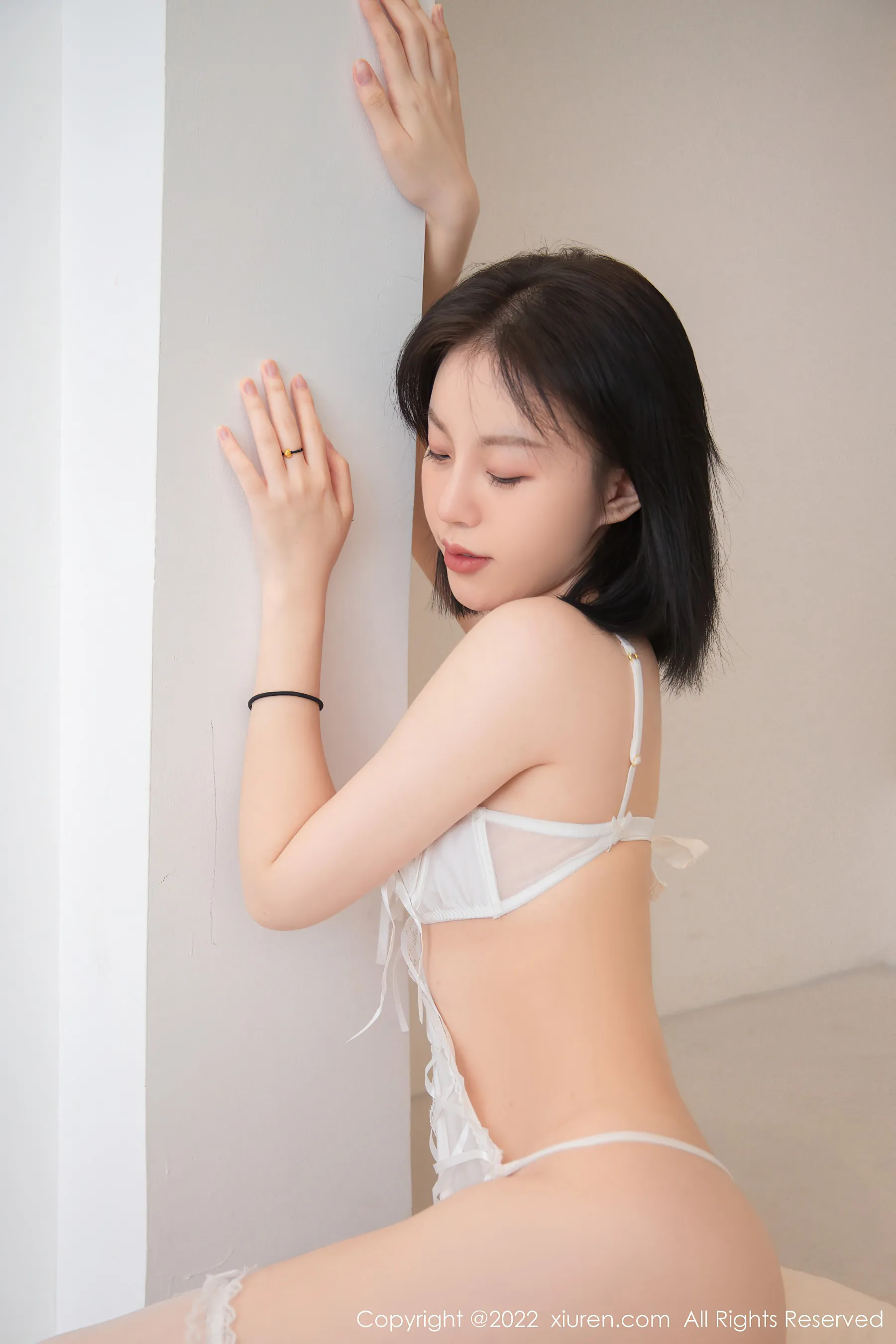 奔放時刻嫩模室內寫真 – 冬季優雅風採再現獨家 - 22