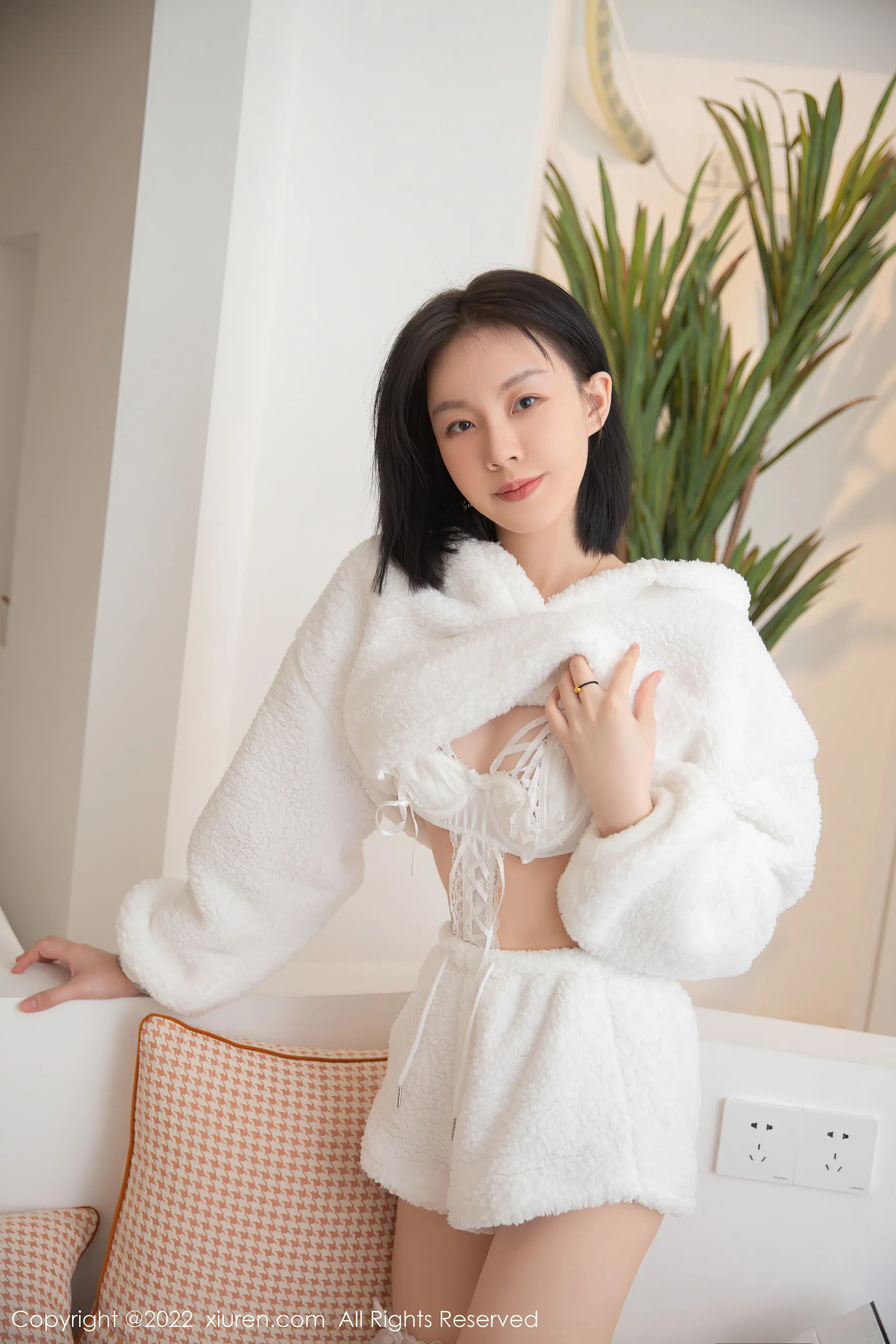奔放時刻嫩模室內寫真 – 冬季優雅風採再現獨家 - 9